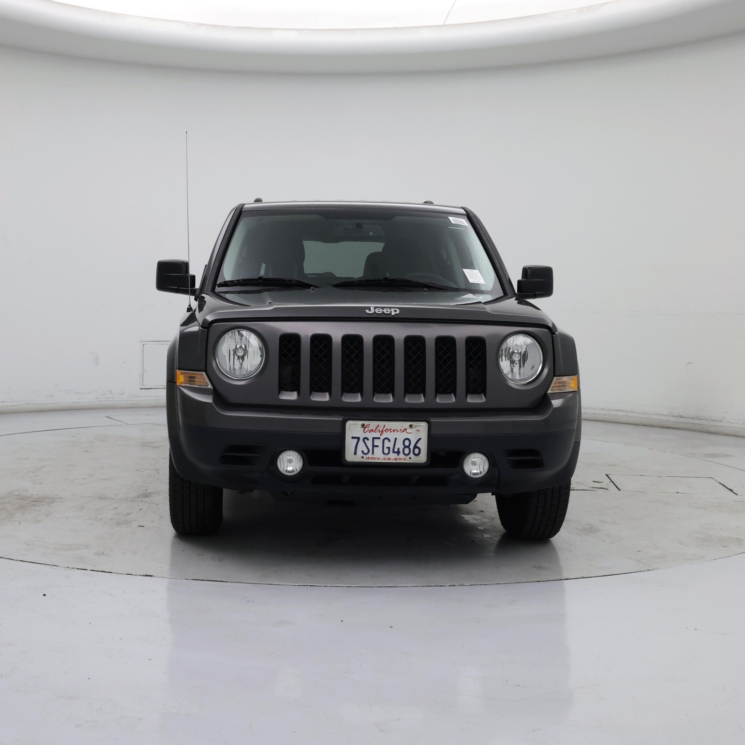 Thumbnail: 2016 Jeep Patriot - 5
