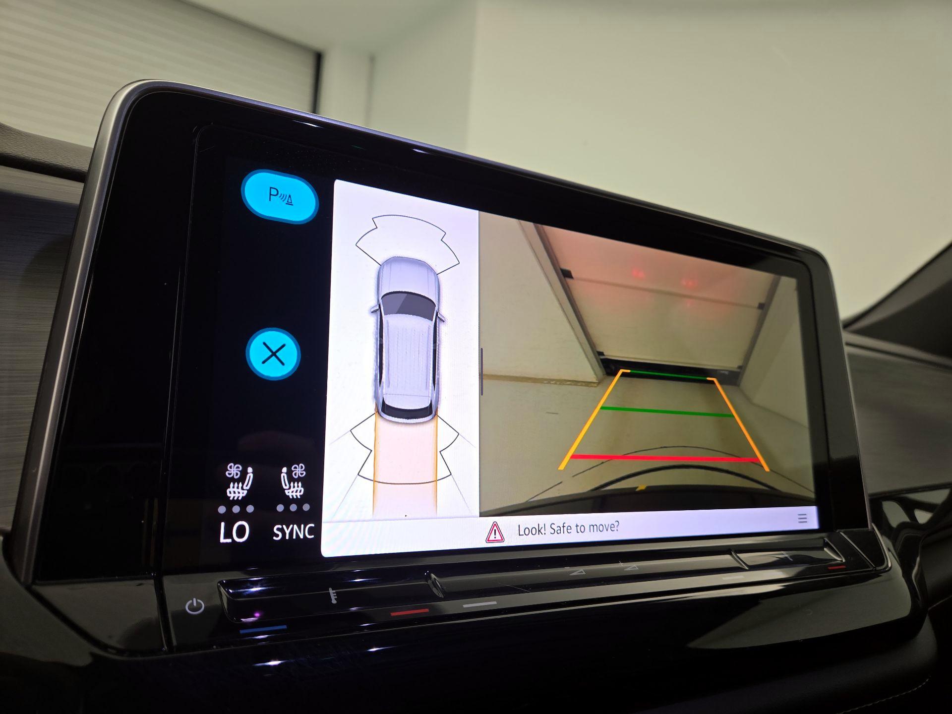 Thumbnail: 2024 Volkswagen Atlas - 14