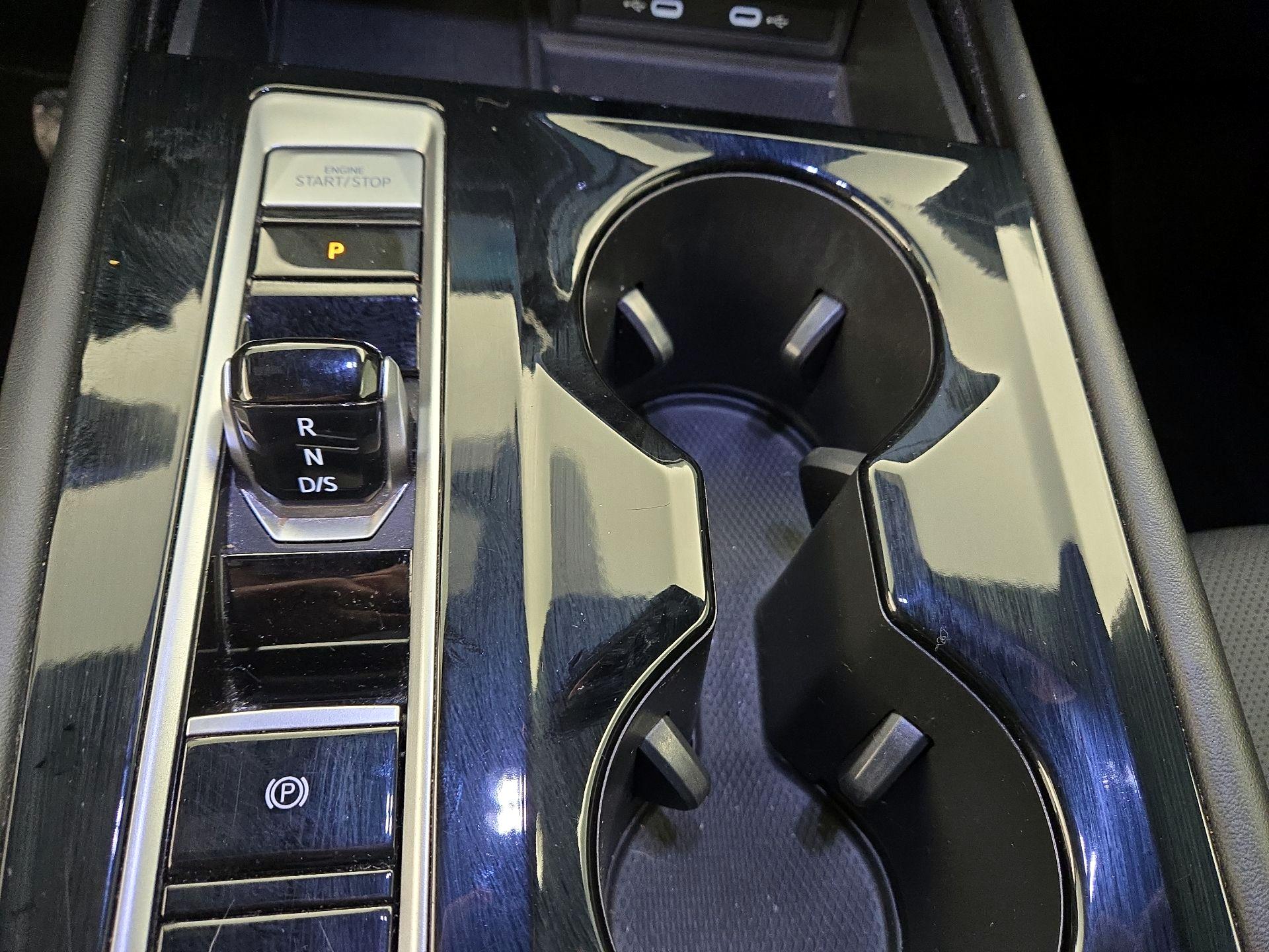 Thumbnail: 2024 Volkswagen Atlas - 17