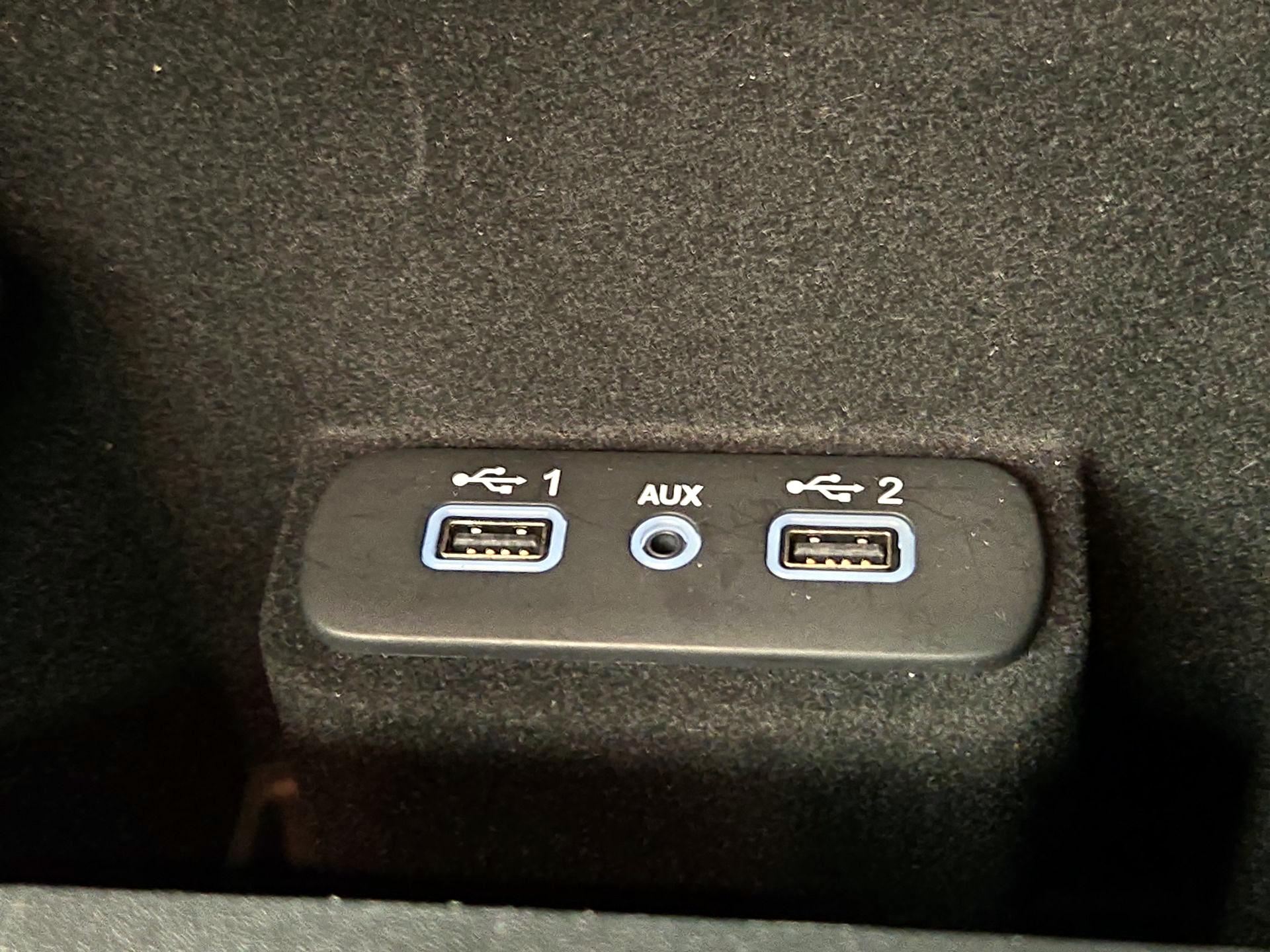 Thumbnail: 2023 Dodge Charger - 18