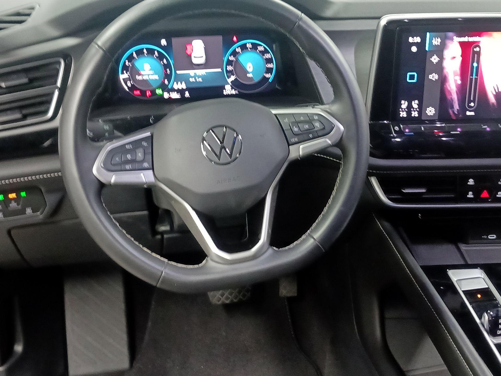 Thumbnail: 2024 Volkswagen Atlas - 10