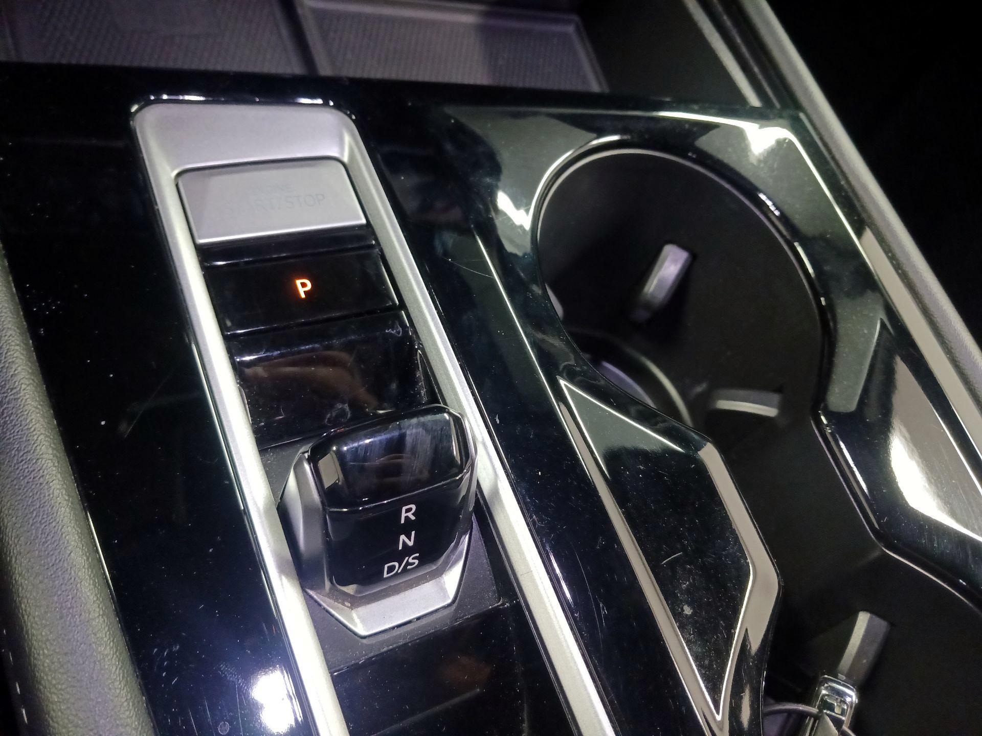 Thumbnail: 2024 Volkswagen Atlas - 16