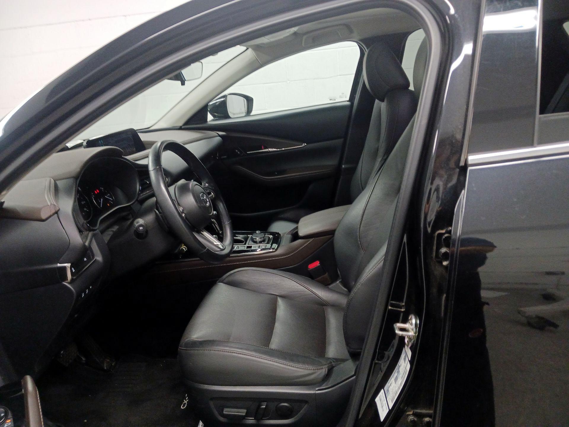 Thumbnail: 2023 Mazda CX-30 - 11