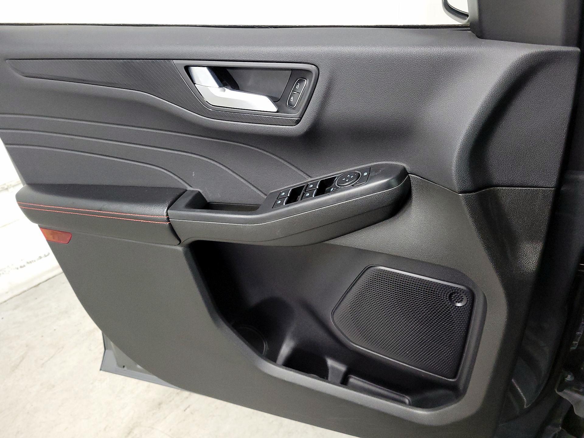 Thumbnail: 2024 Ford Escape - 12