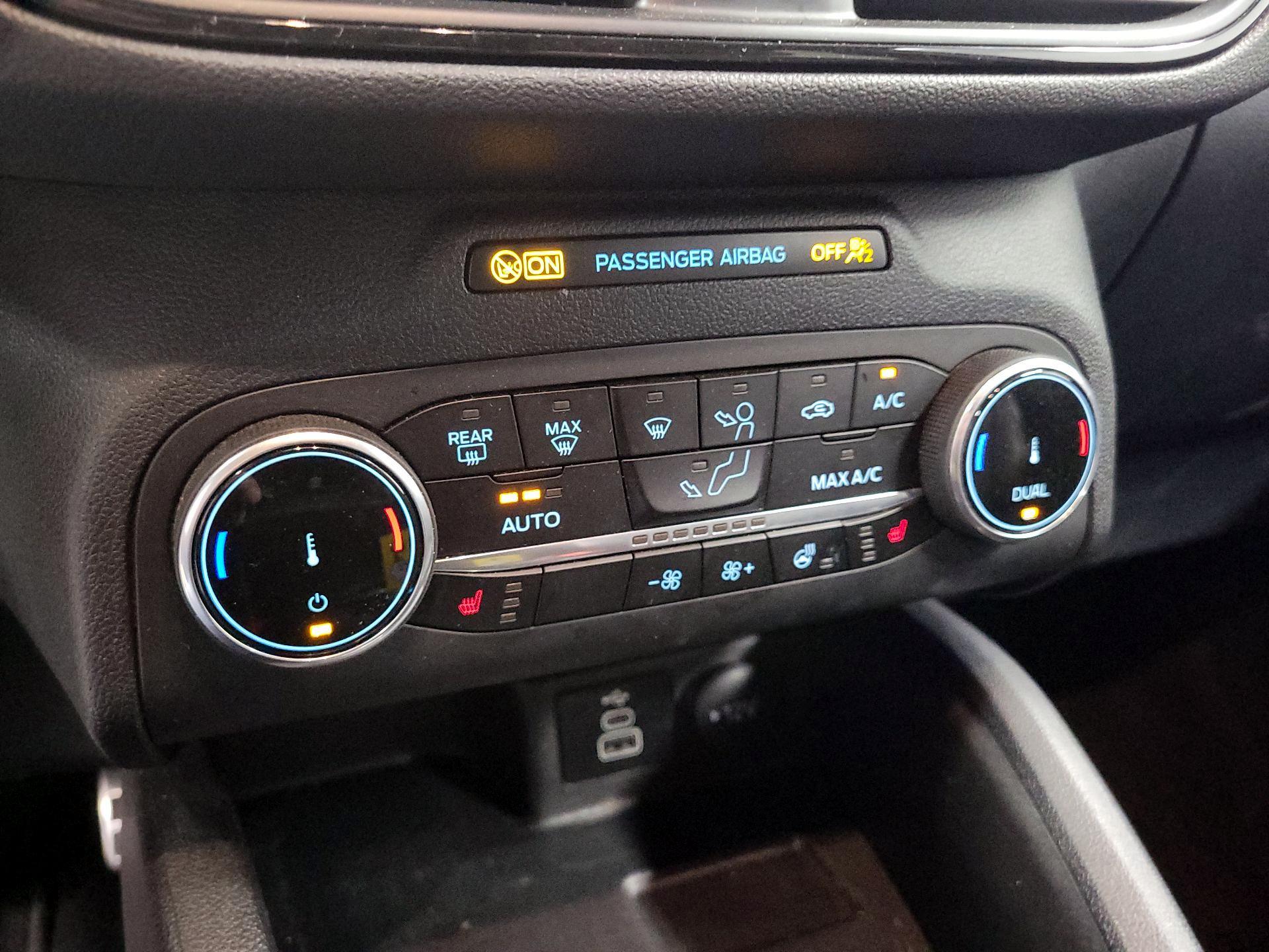 Thumbnail: 2024 Ford Escape - 16