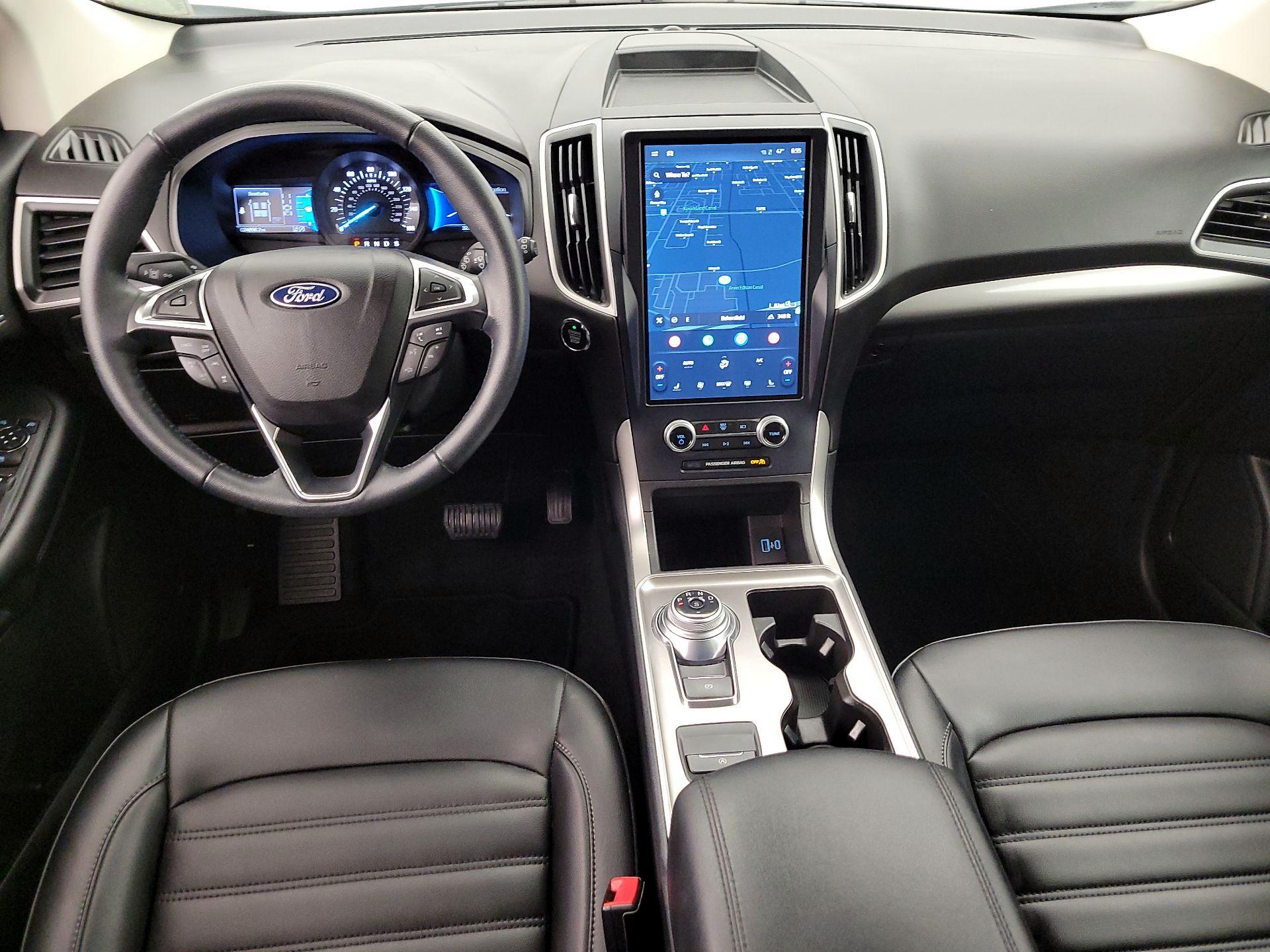 Thumbnail: 2023 Ford Edge - 9