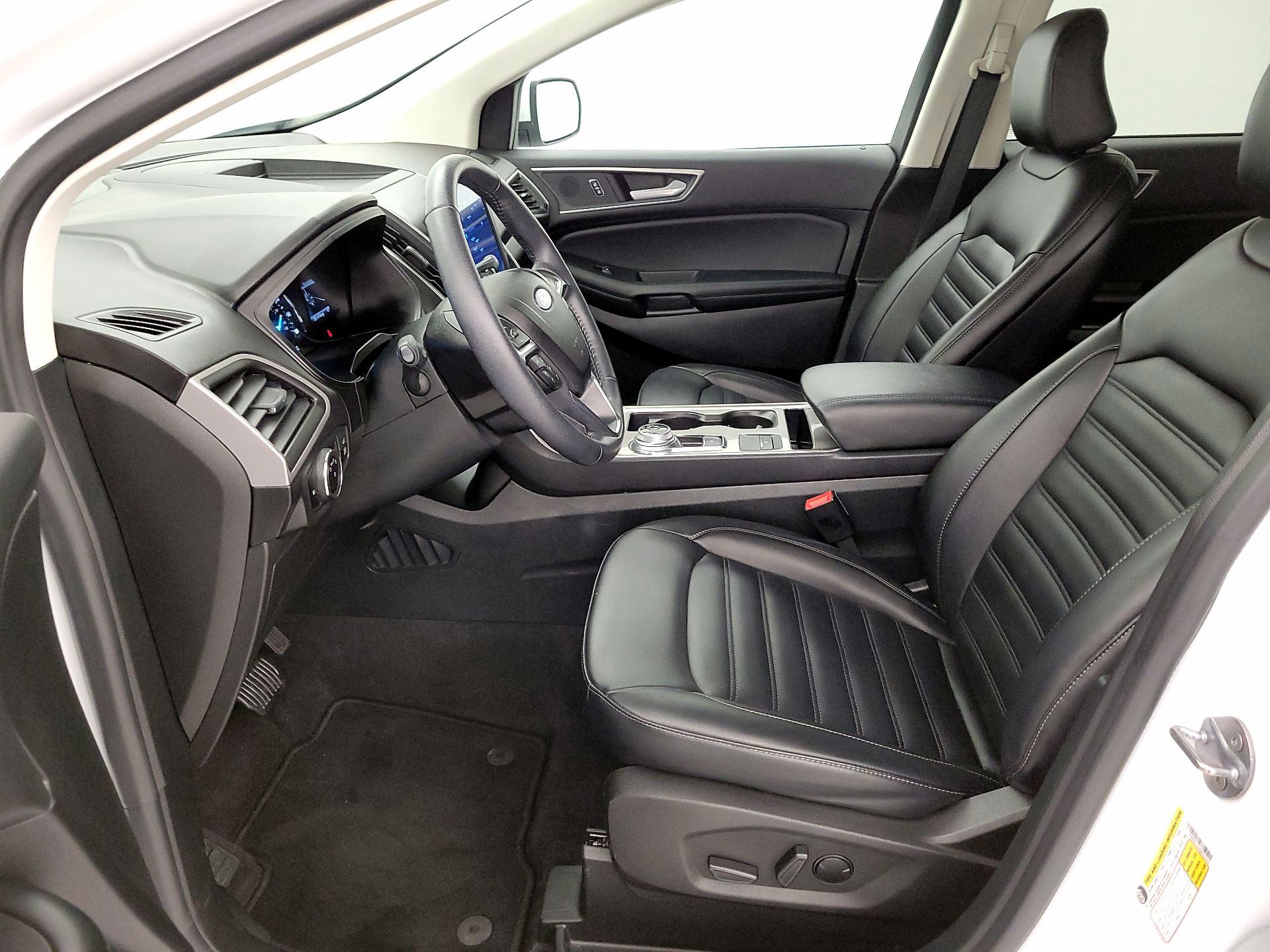 Thumbnail: 2023 Ford Edge - 11