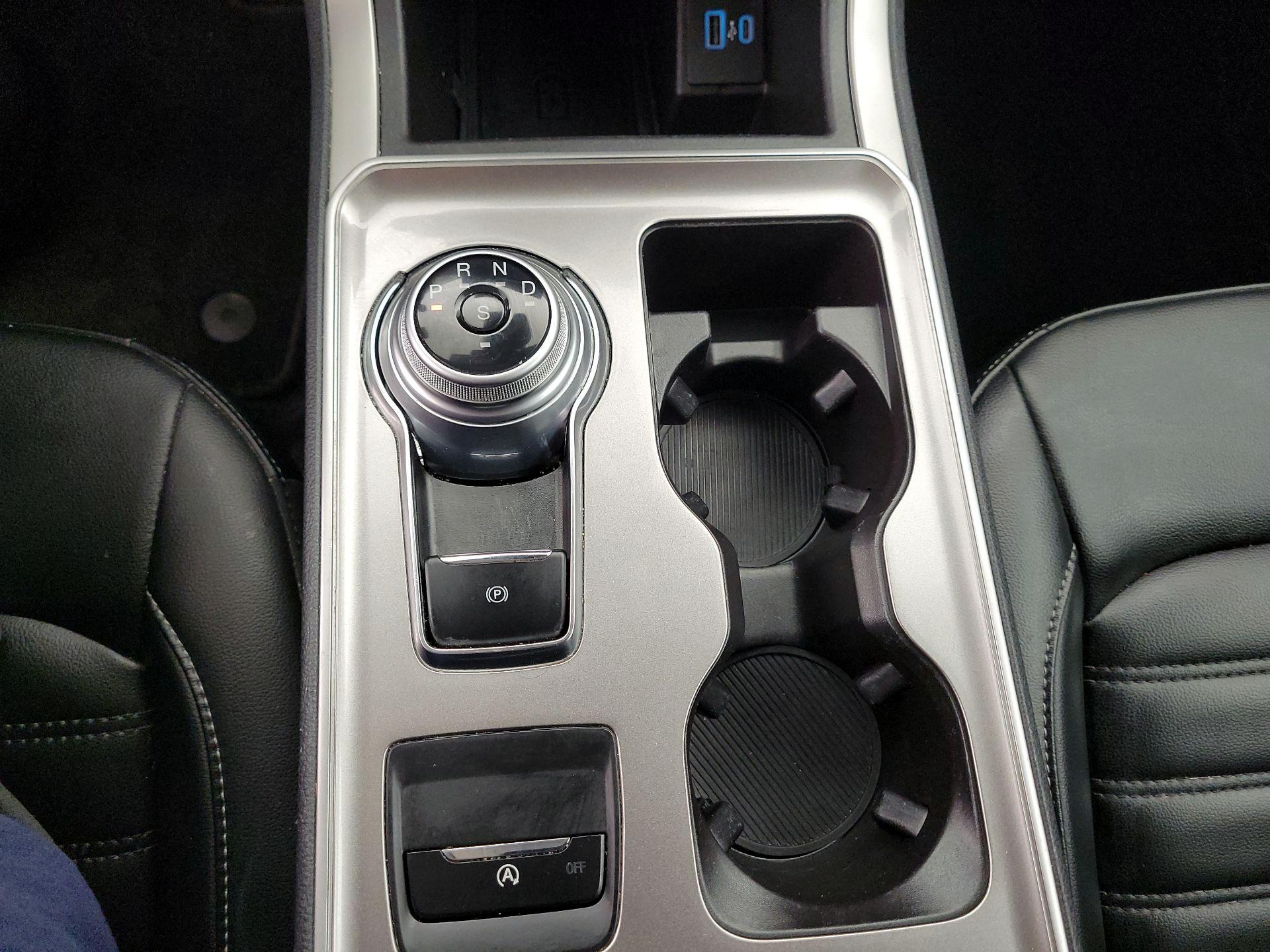 Thumbnail: 2023 Ford Edge - 18