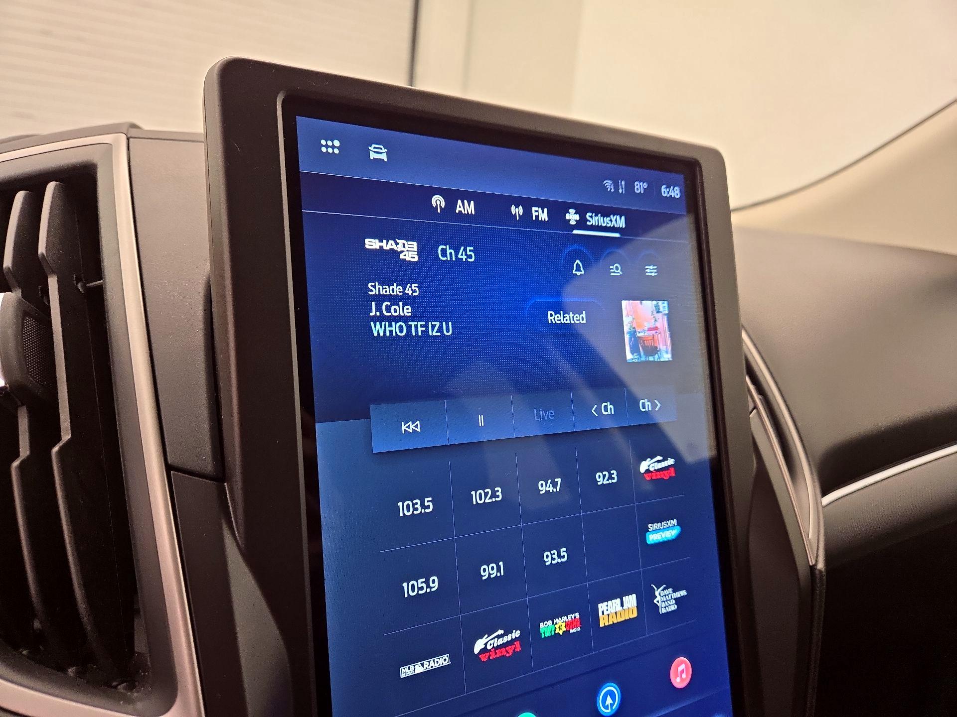 Thumbnail: 2021 Ford Edge - 15