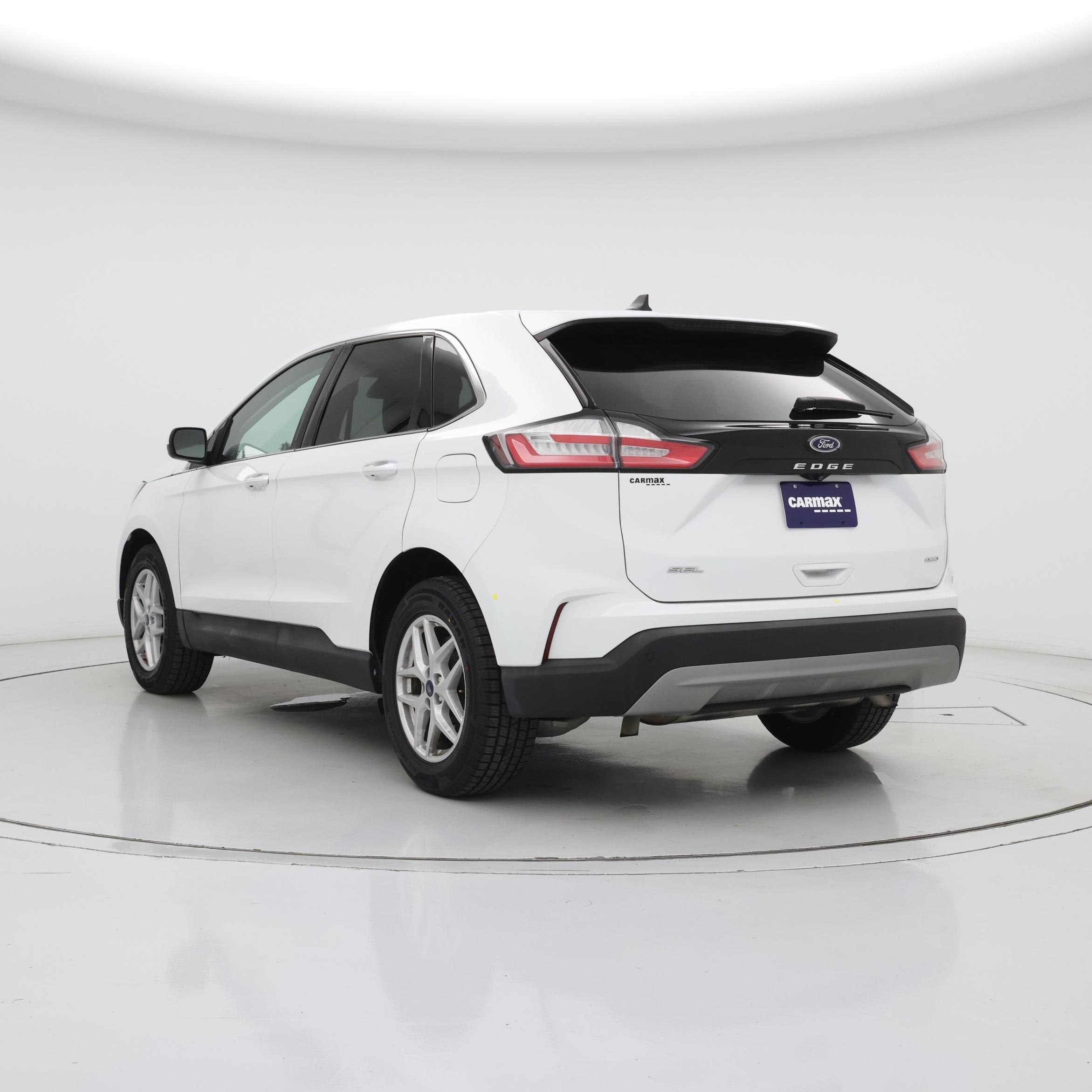 Thumbnail: 2021 Ford Edge - 2