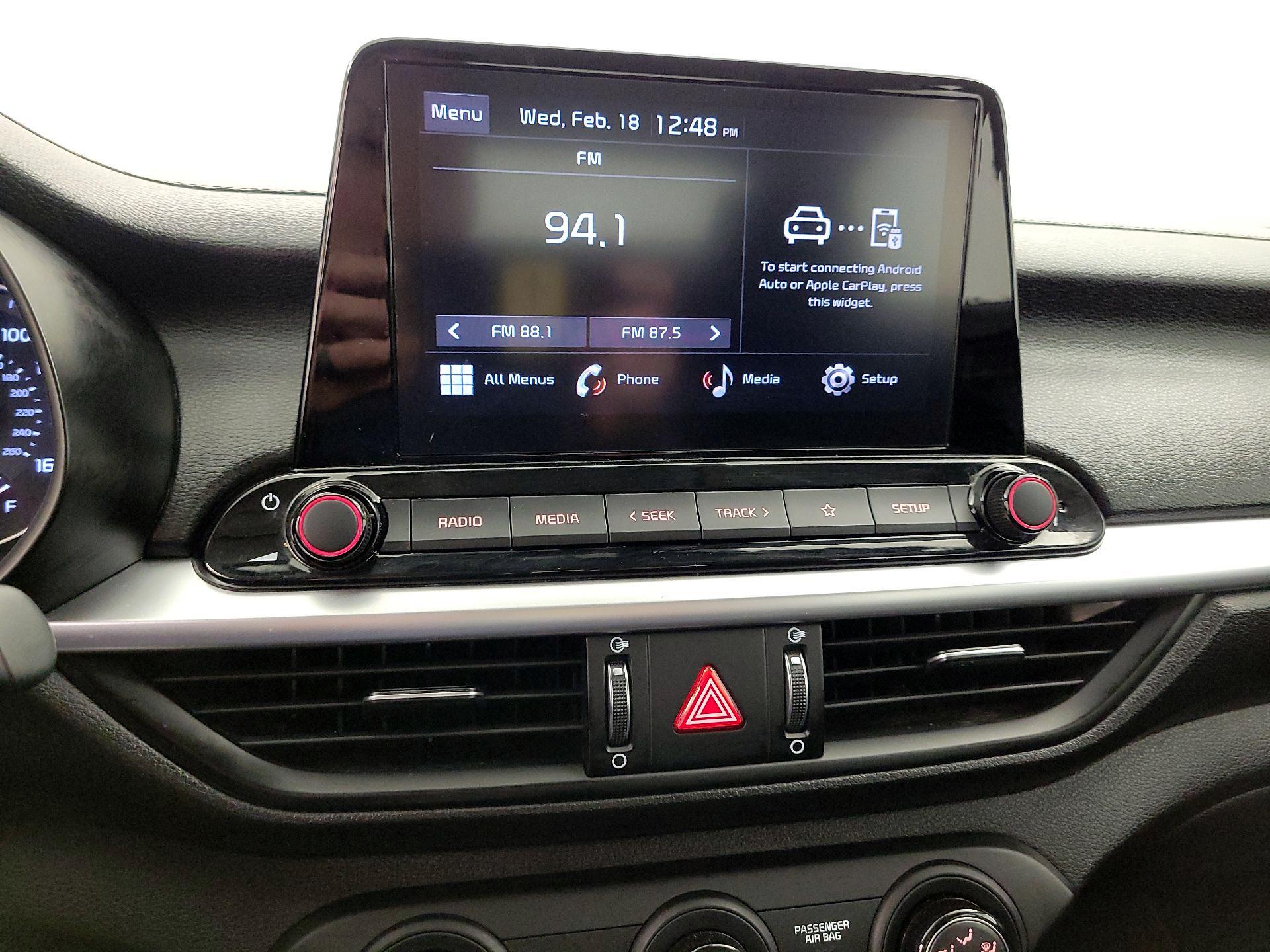 Thumbnail: 2023 Kia Forte - 15