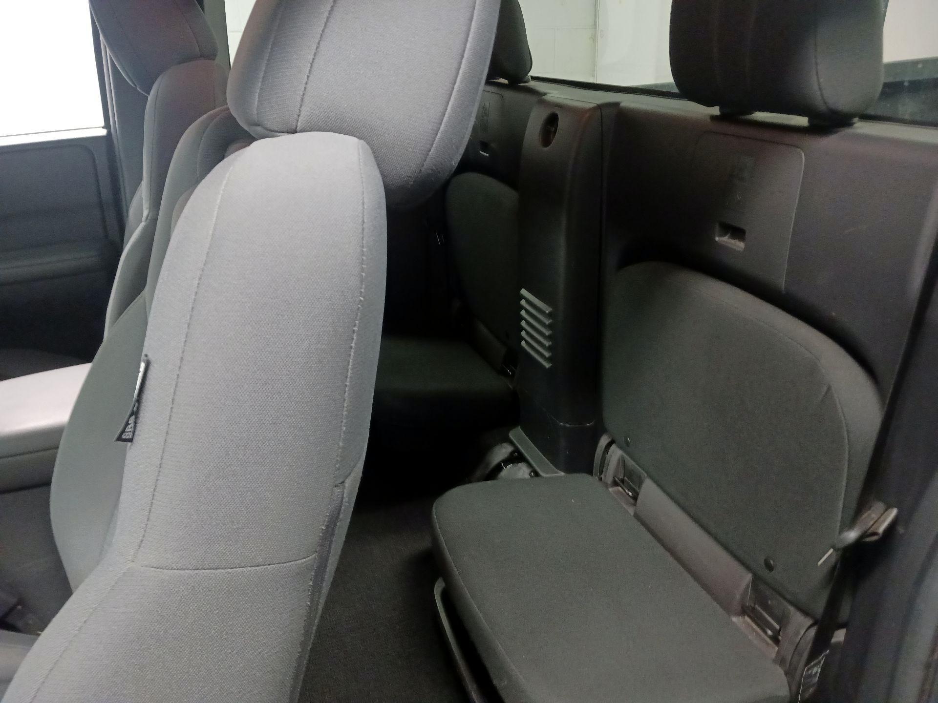 Thumbnail: 2023 Nissan Frontier - 17