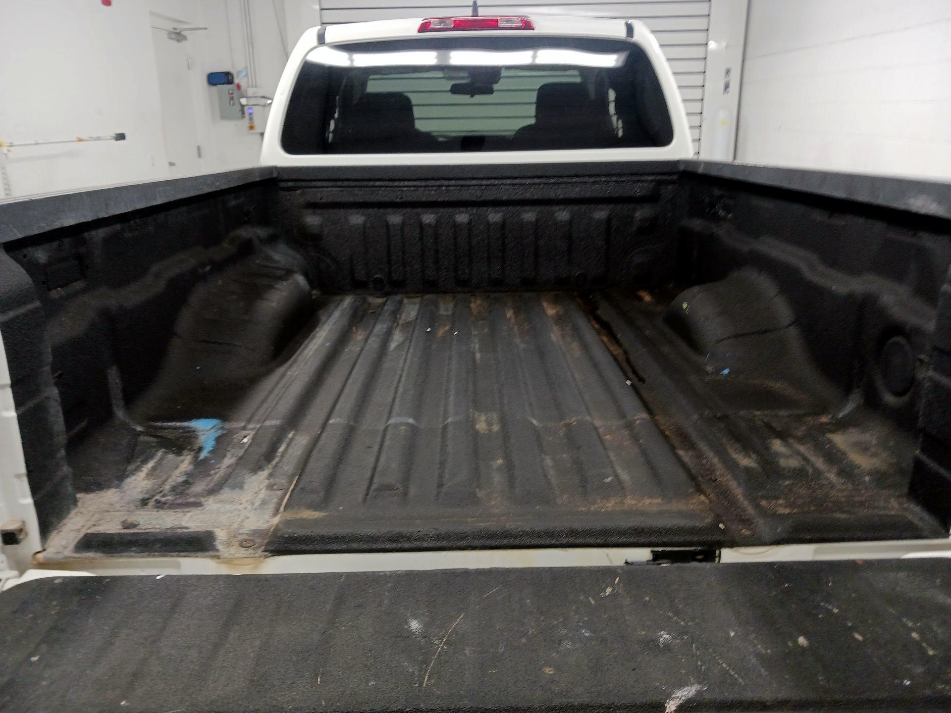 Thumbnail: 2023 Nissan Frontier - 18