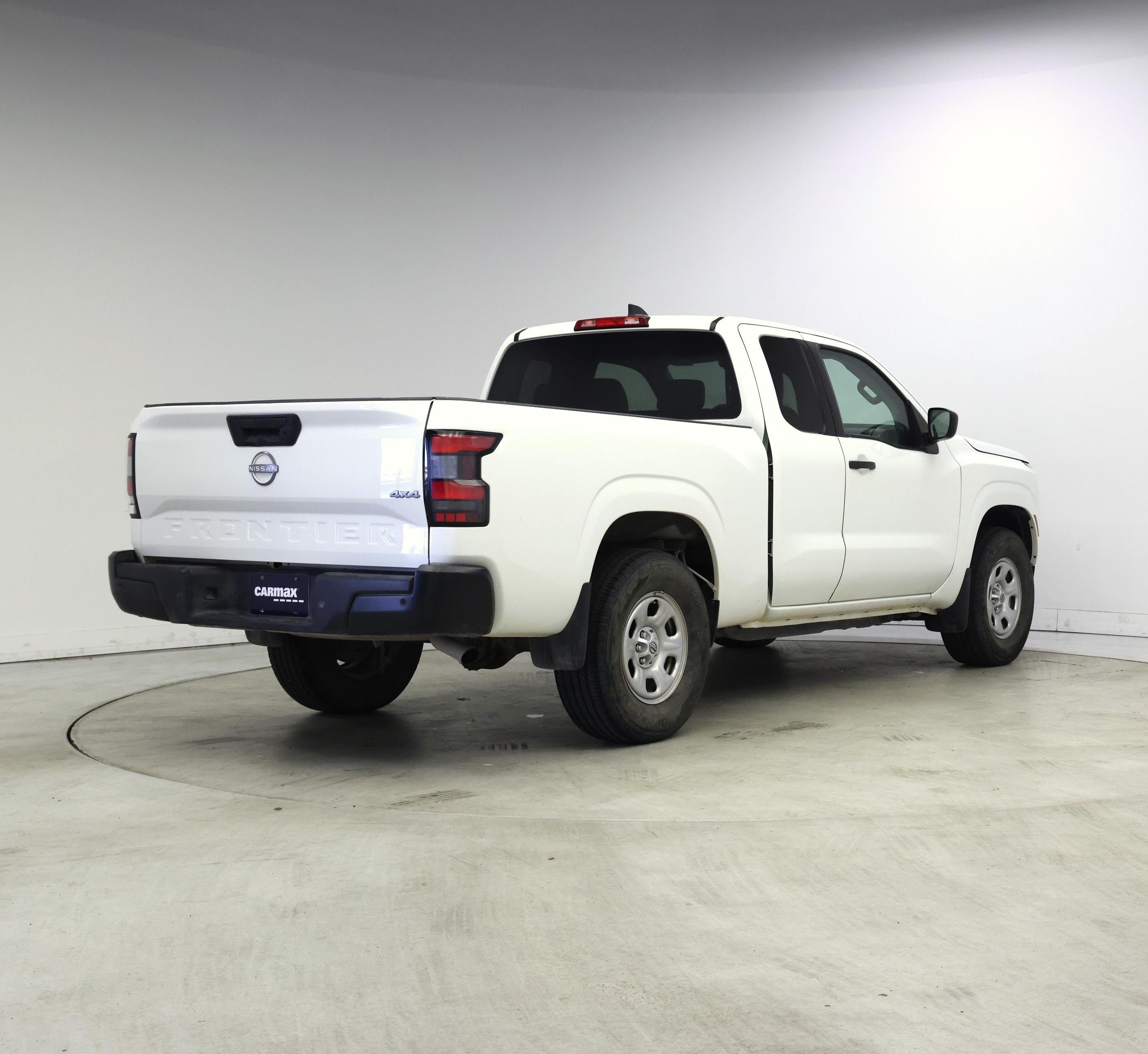 Thumbnail: 2023 Nissan Frontier - 8