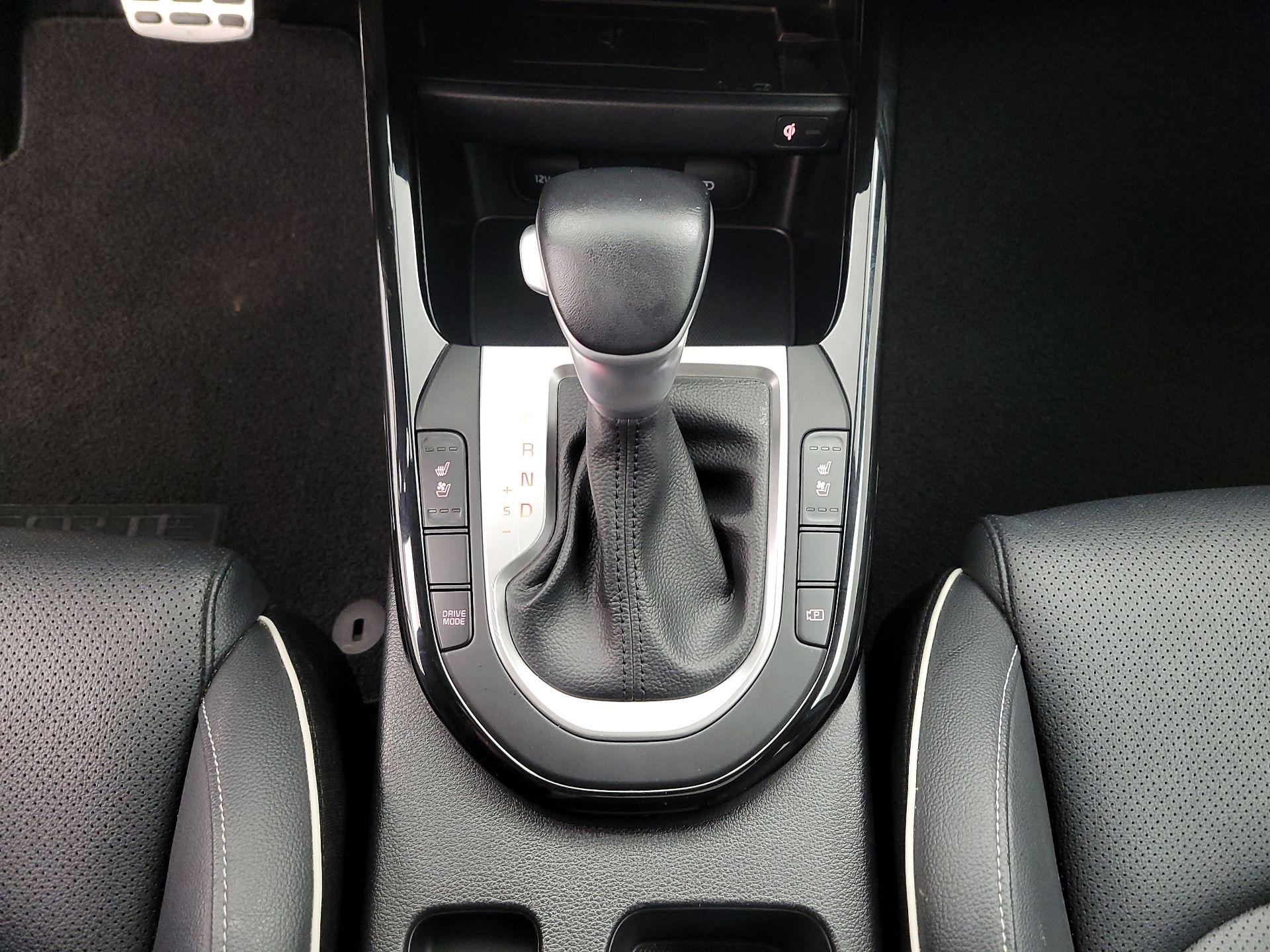 Thumbnail: 2024 Kia Forte - 18