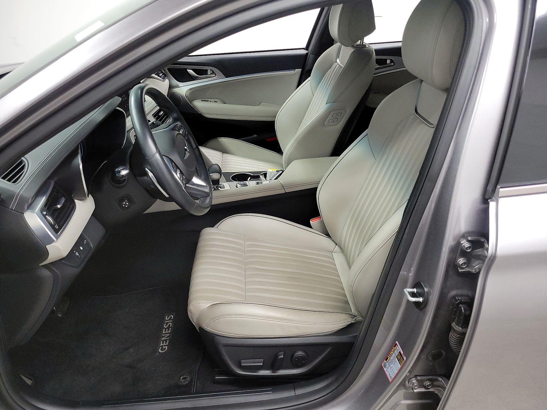 Thumbnail: 2023 Genesis G70 - 11