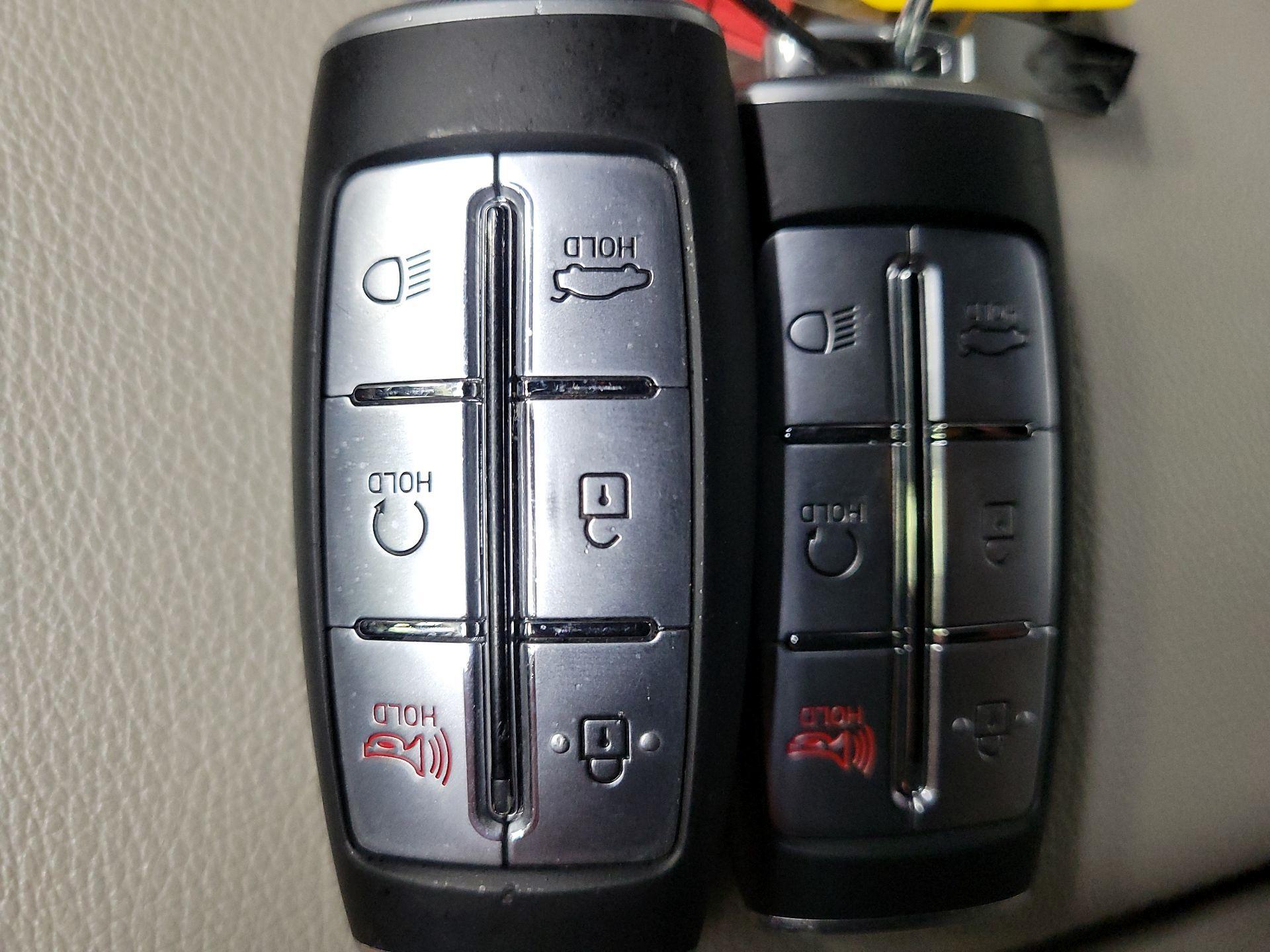 Thumbnail: 2023 Genesis G70 - 19