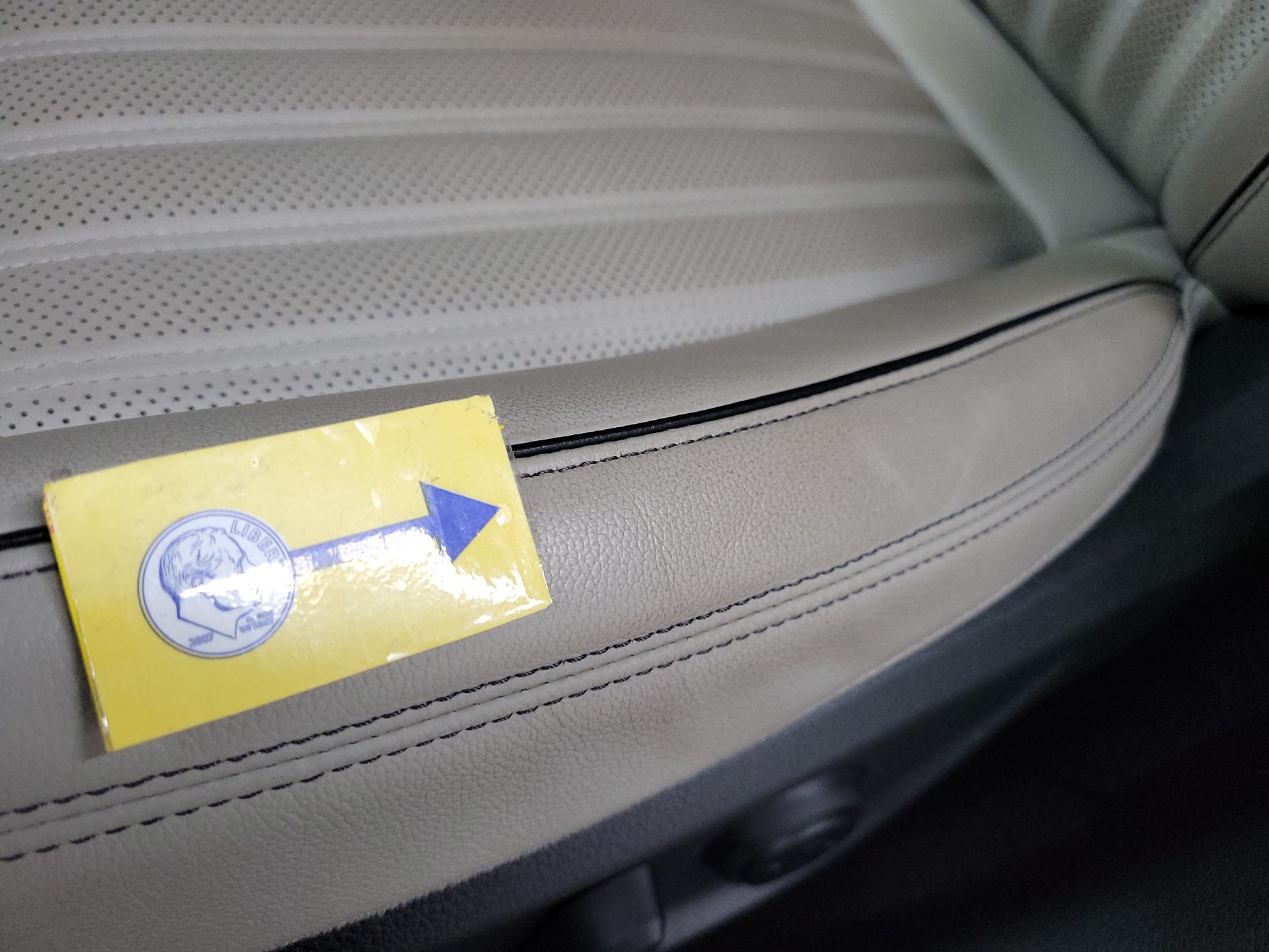 Thumbnail: 2023 Genesis G70 - 20