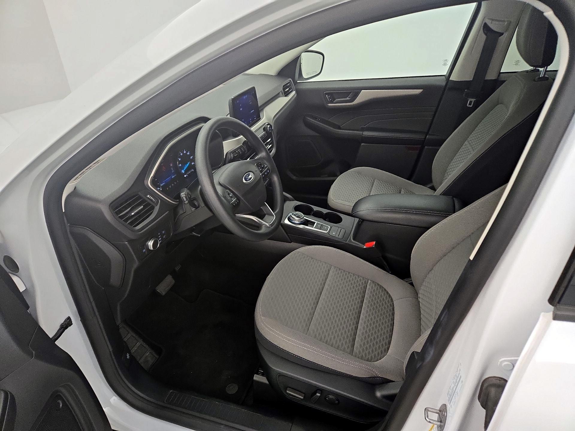 Thumbnail: 2022 Ford Escape - 11