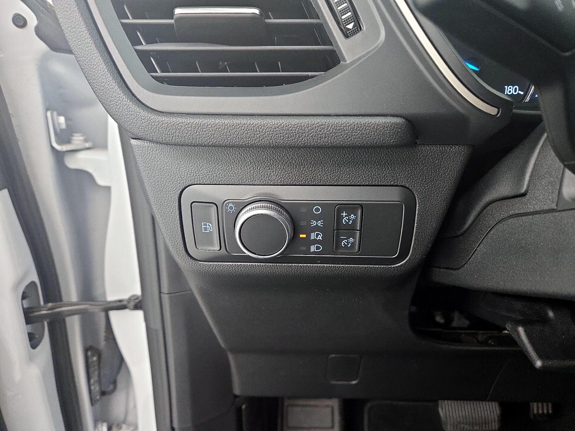 Thumbnail: 2022 Ford Escape - 13