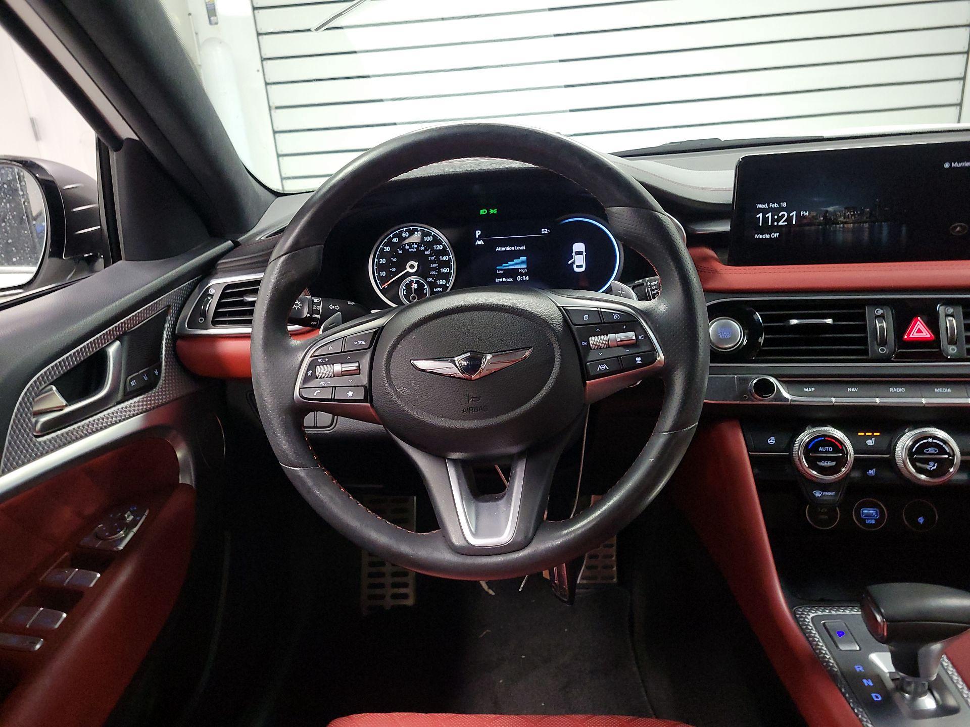 Thumbnail: 2023 Genesis G70 - 10