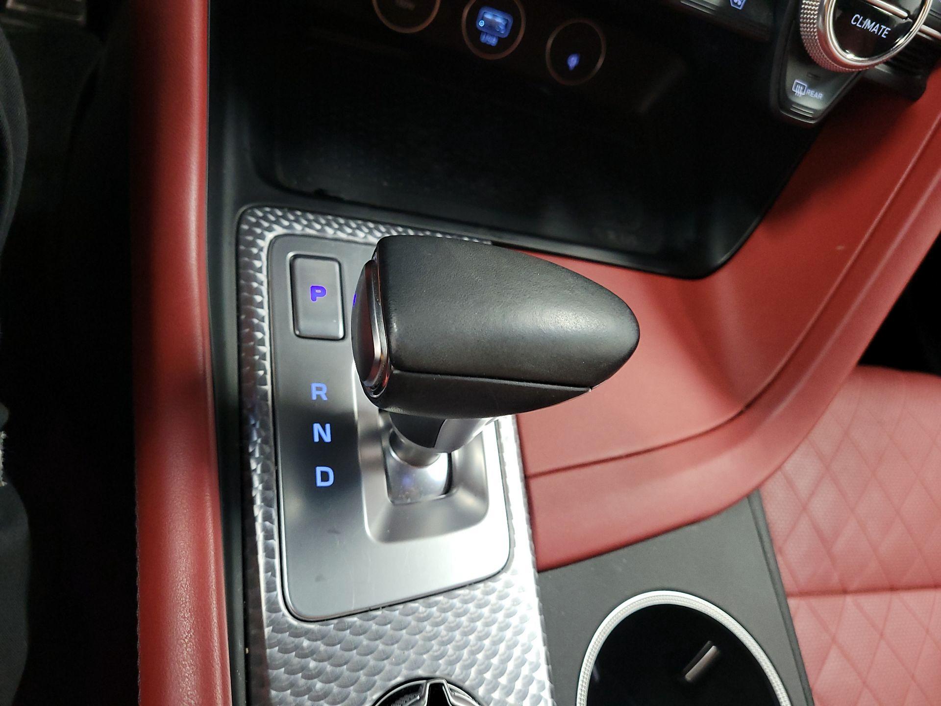 Thumbnail: 2023 Genesis G70 - 16