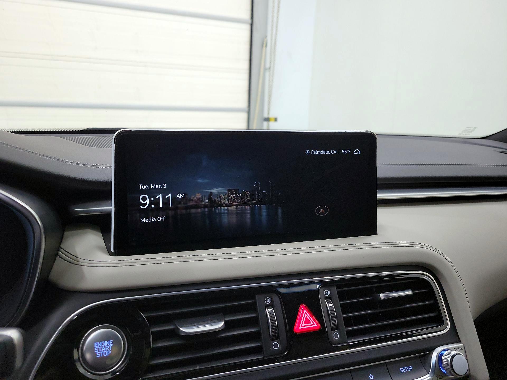 Thumbnail: 2023 Genesis G70 - 16