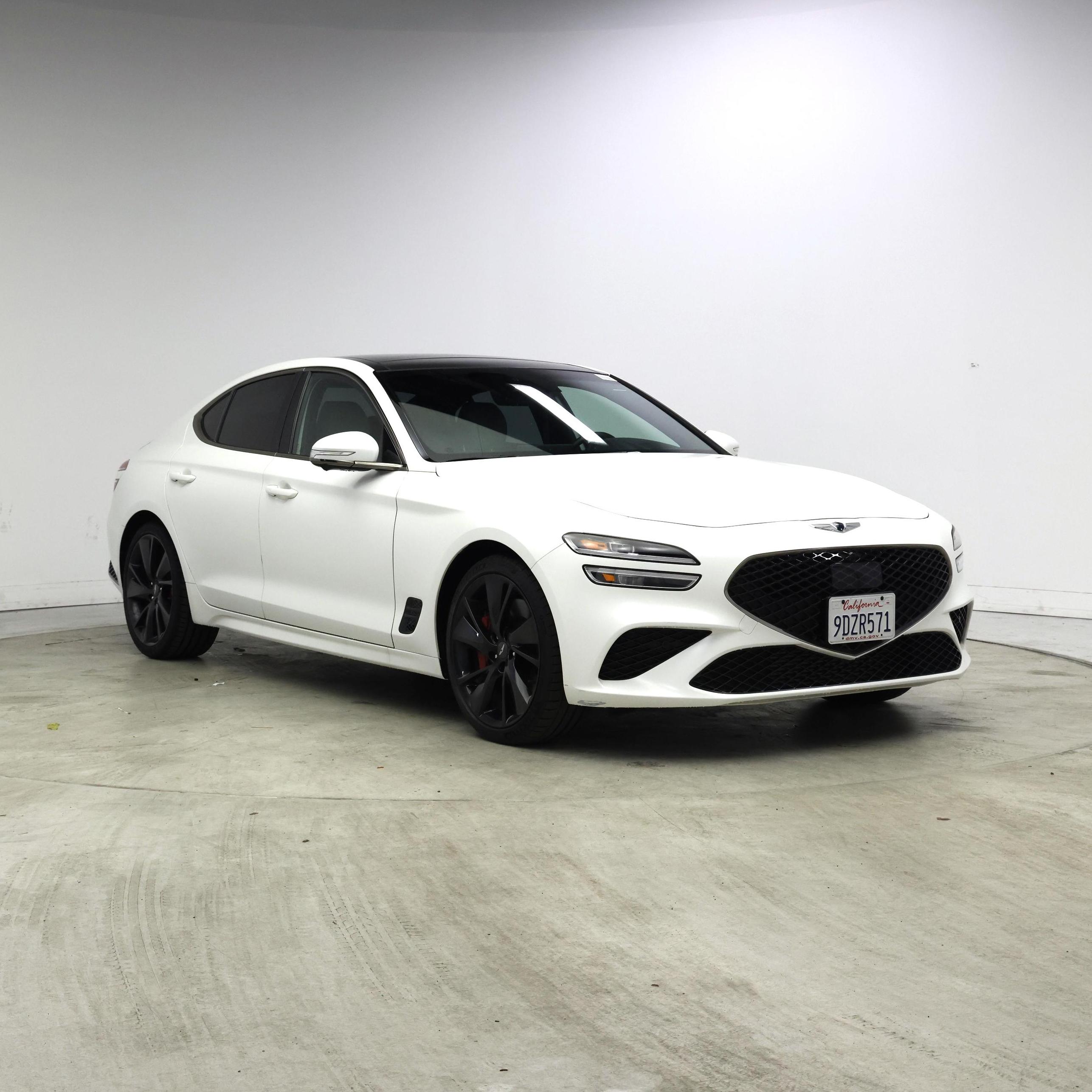 2023 Genesis G70 3.3T RWD