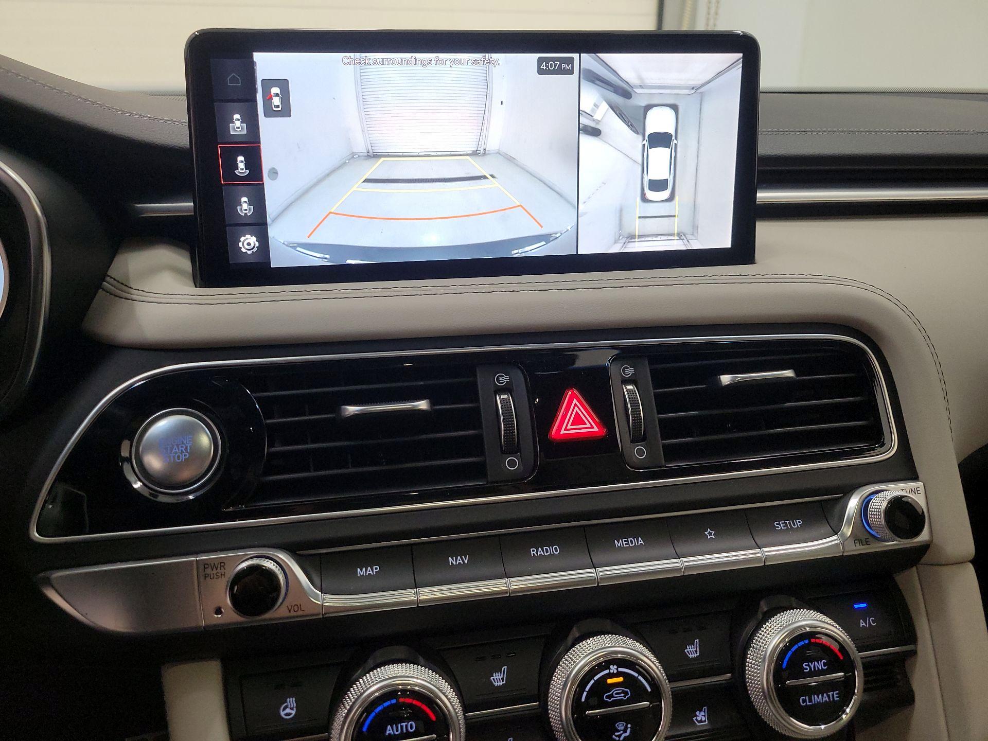 Thumbnail: 2023 Genesis G70 - 15