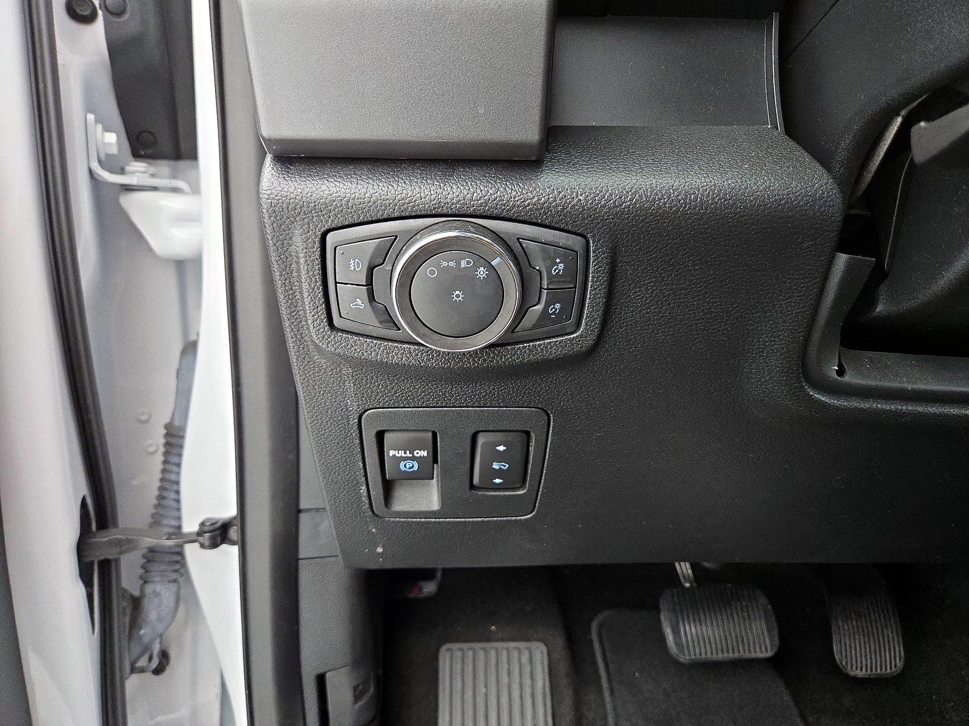 Thumbnail: 2020 Ford F-150 - 13