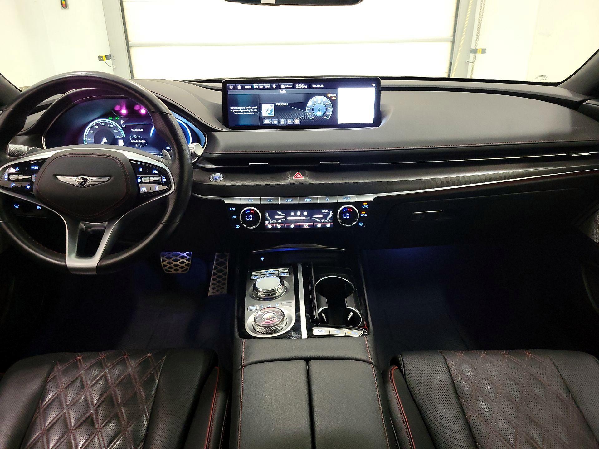 Thumbnail: 2023 Genesis G80 - 9