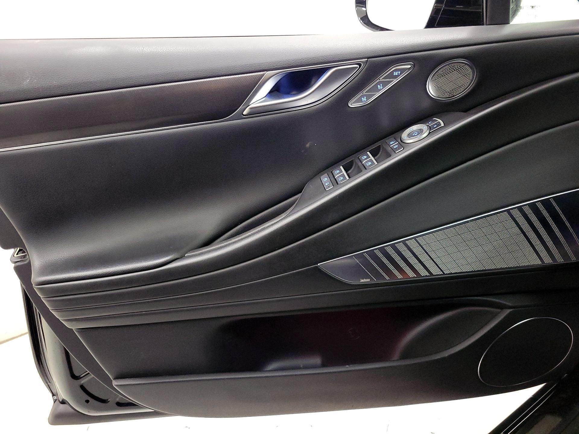 Thumbnail: 2023 Genesis G80 - 12