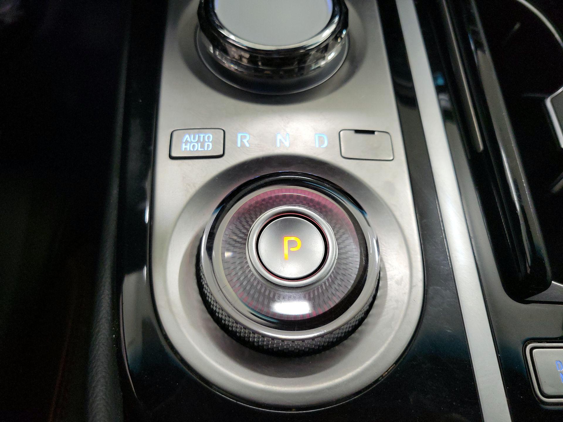 Thumbnail: 2023 Genesis G80 - 18