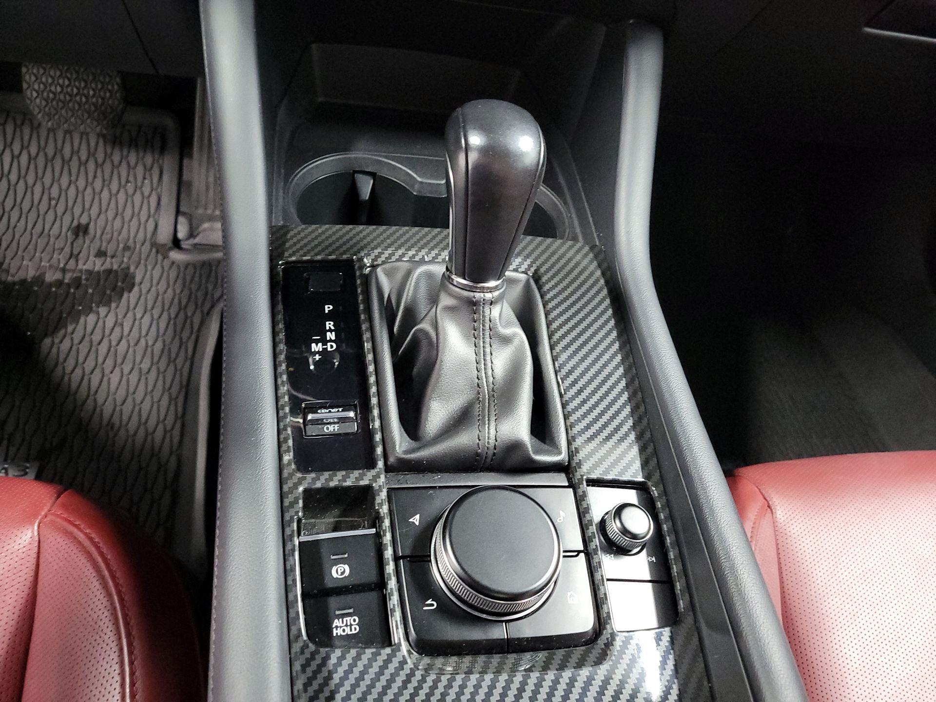 Thumbnail: 2022 Mazda Mazda3 - 18