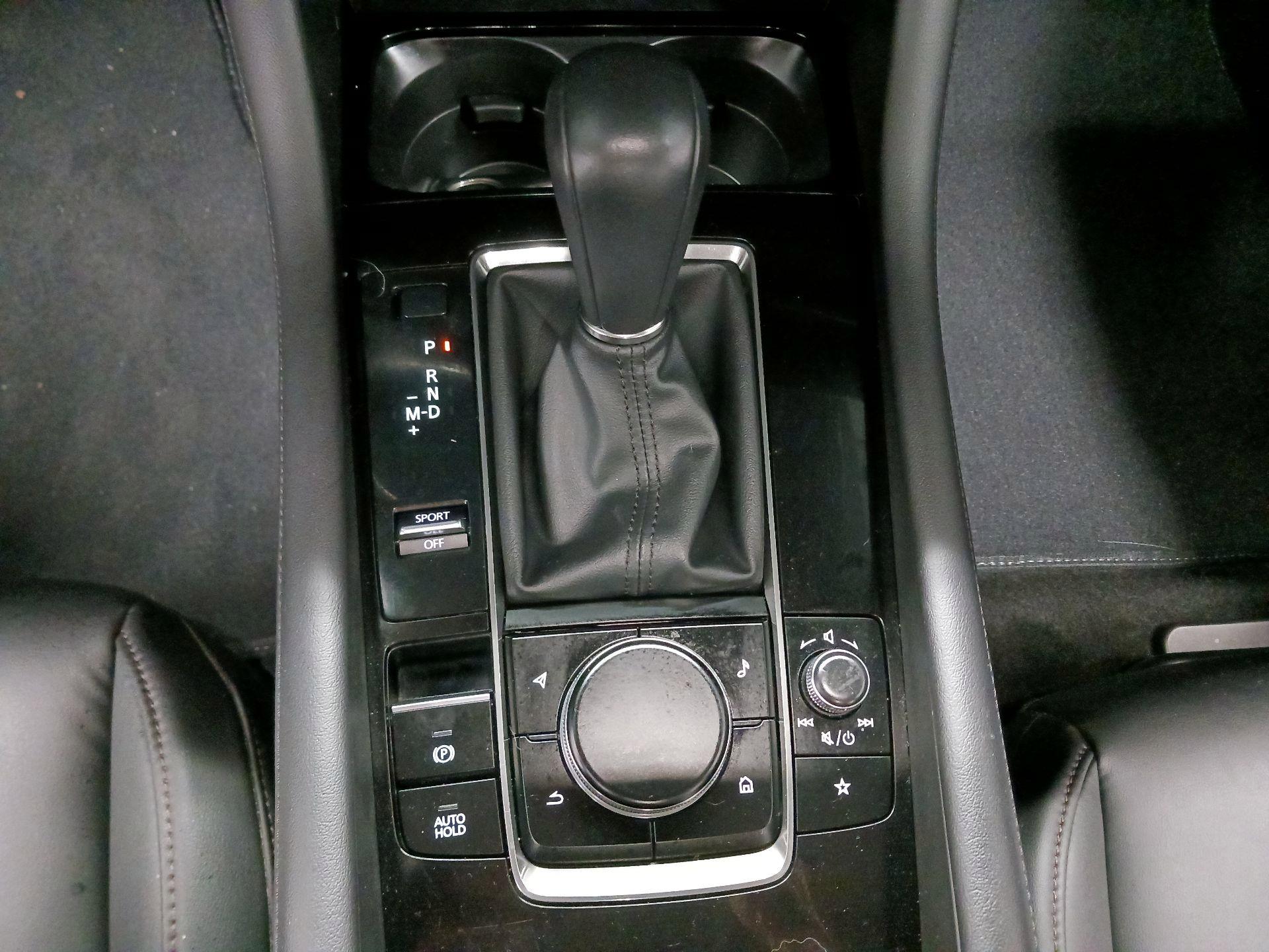 Thumbnail: 2025 Mazda Mazda3 - 15