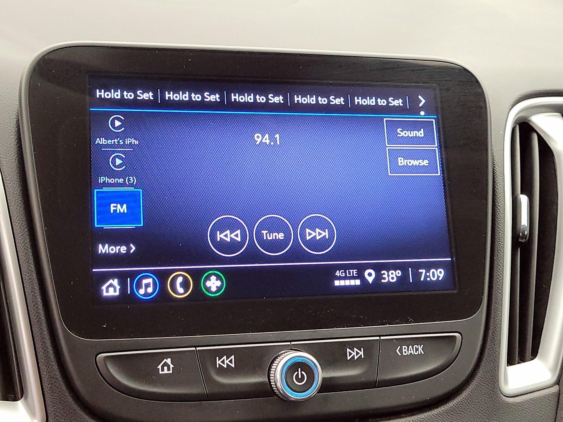 Thumbnail: 2022 Chevrolet Malibu - 15