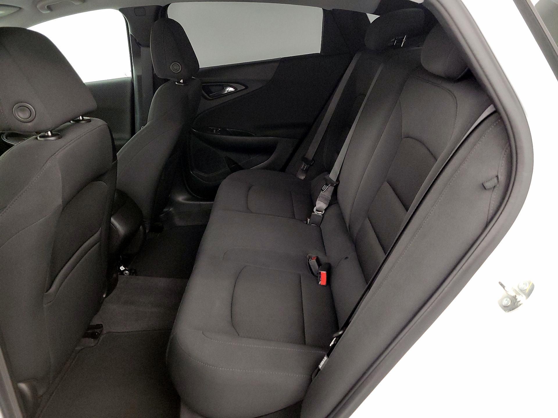 Thumbnail: 2022 Chevrolet Malibu - 18