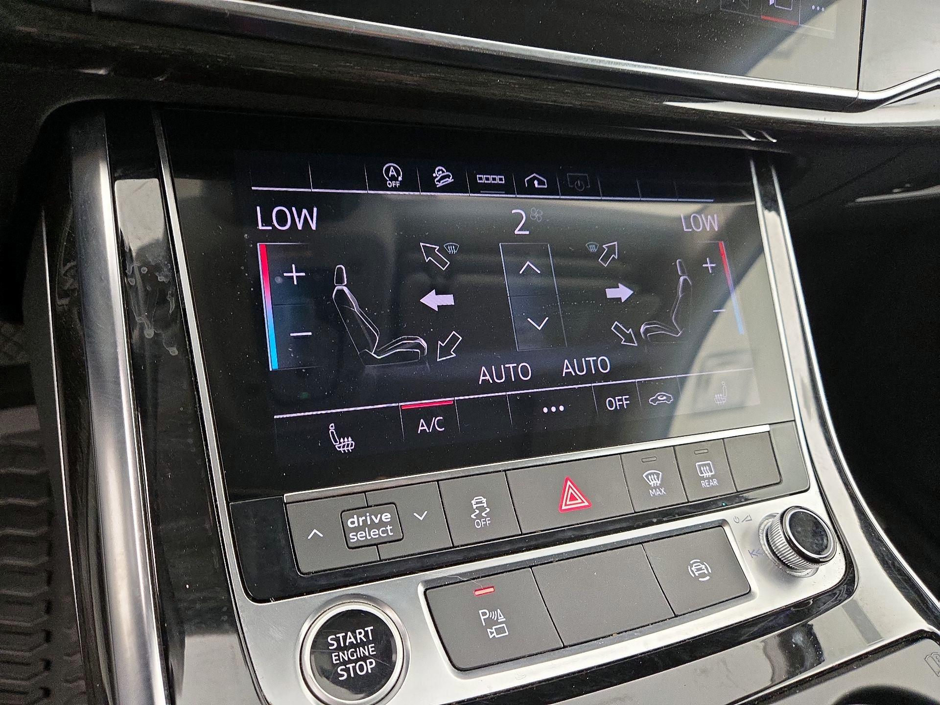 Thumbnail: 2022 Audi Q7 - 17