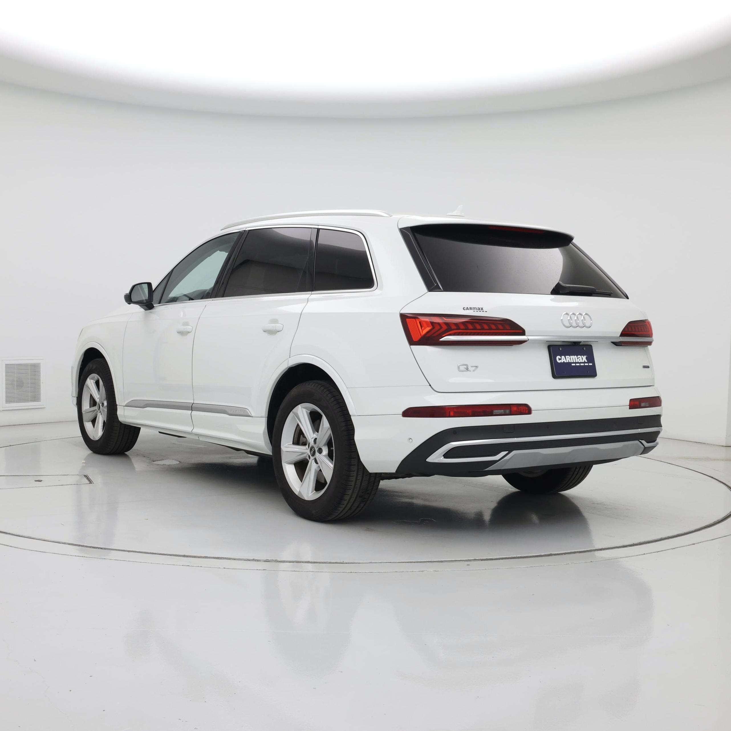 Thumbnail: 2022 Audi Q7 - 2