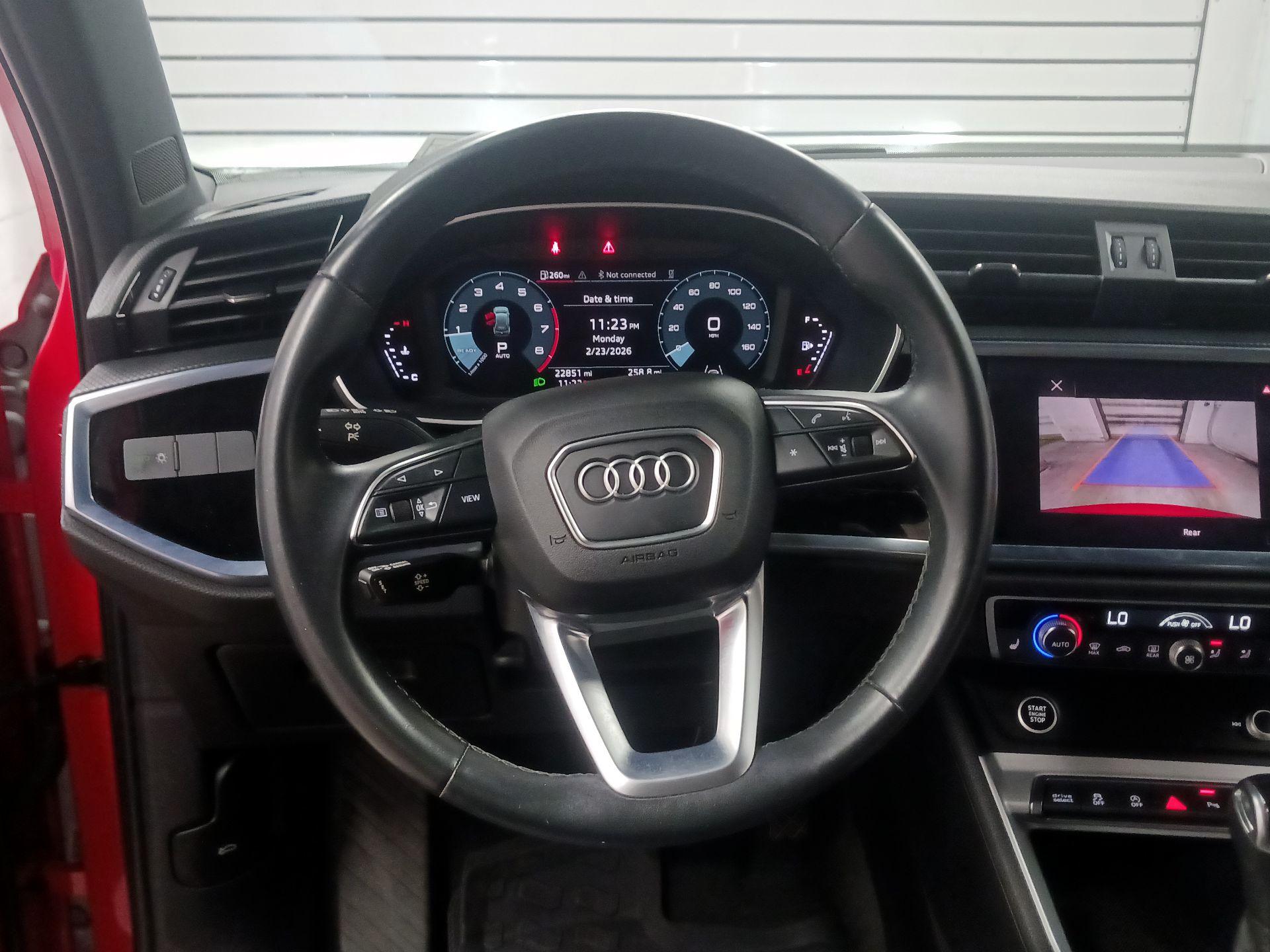 Thumbnail: 2022 Audi Q3 - 10