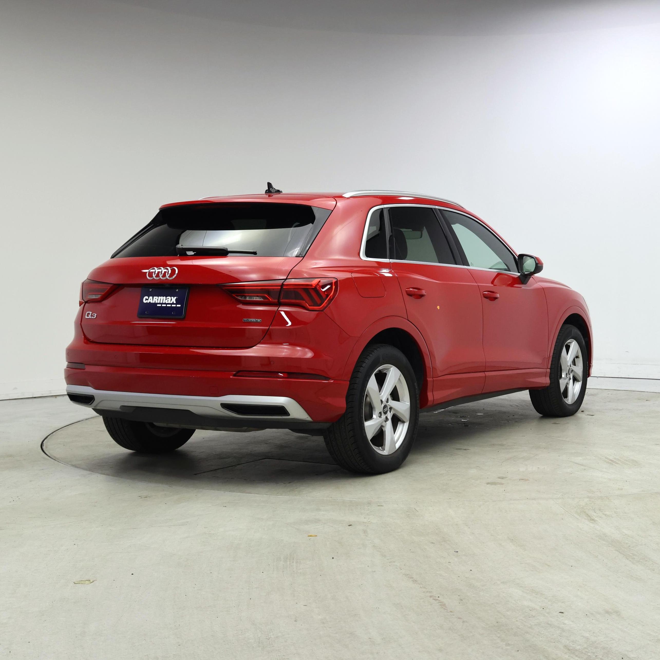 Thumbnail: 2022 Audi Q3 - 8