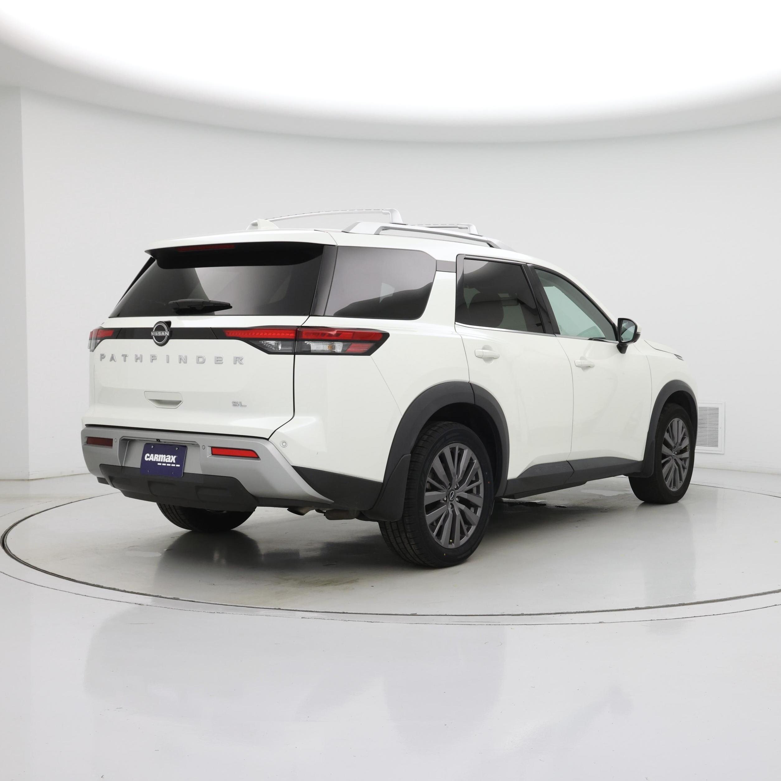 Thumbnail: 2023 Nissan Pathfinder - 8