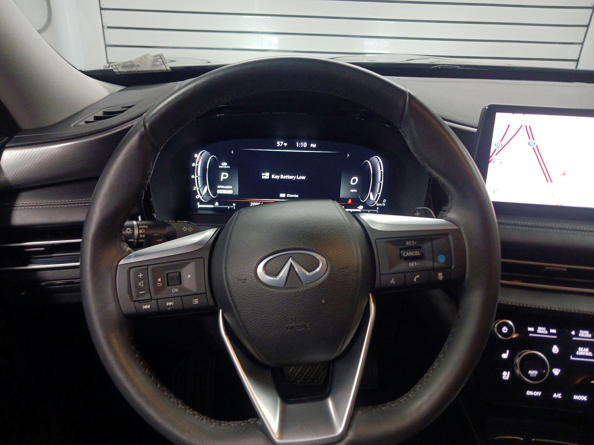 Thumbnail: 2023 INFINITI QX60 - 10