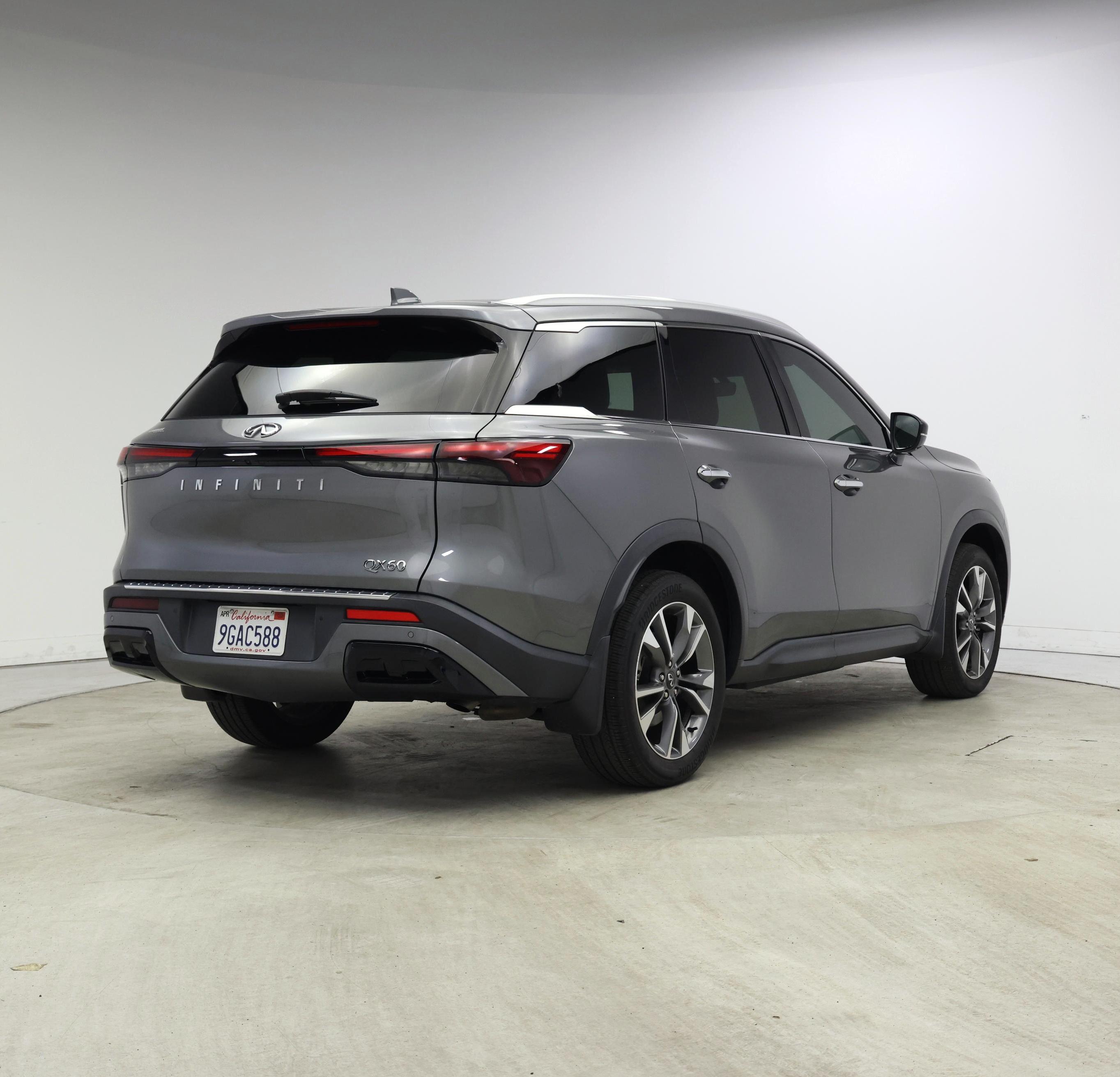 Thumbnail: 2023 INFINITI QX60 - 8
