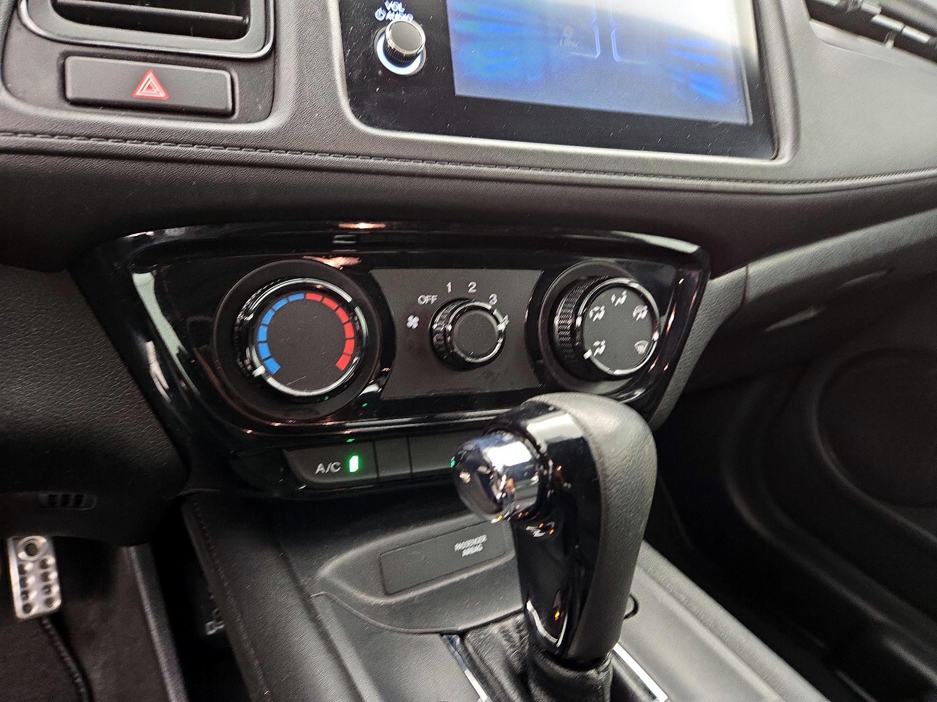 Thumbnail: 2021 Honda HR-V - 16