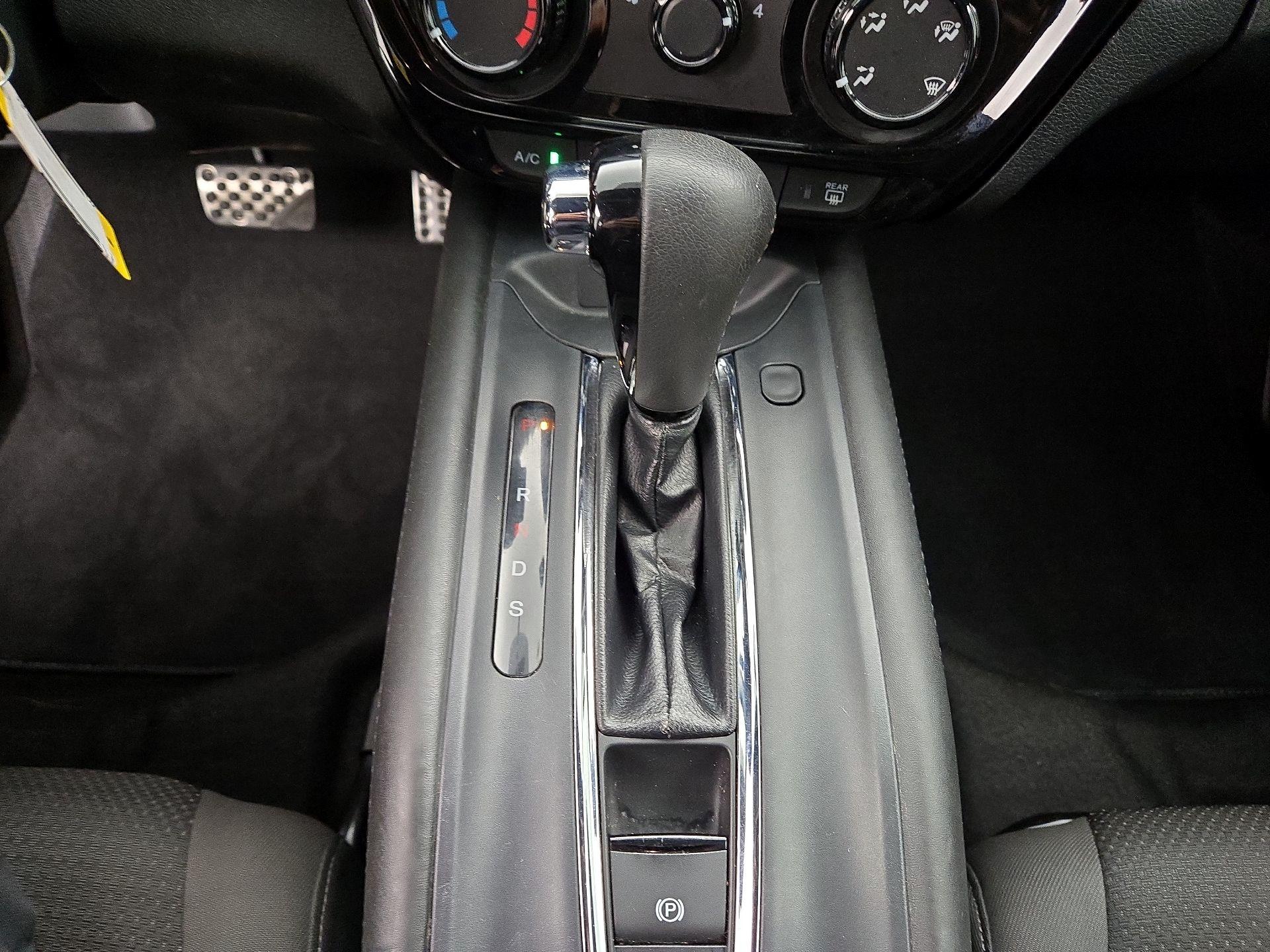 Thumbnail: 2021 Honda HR-V - 17