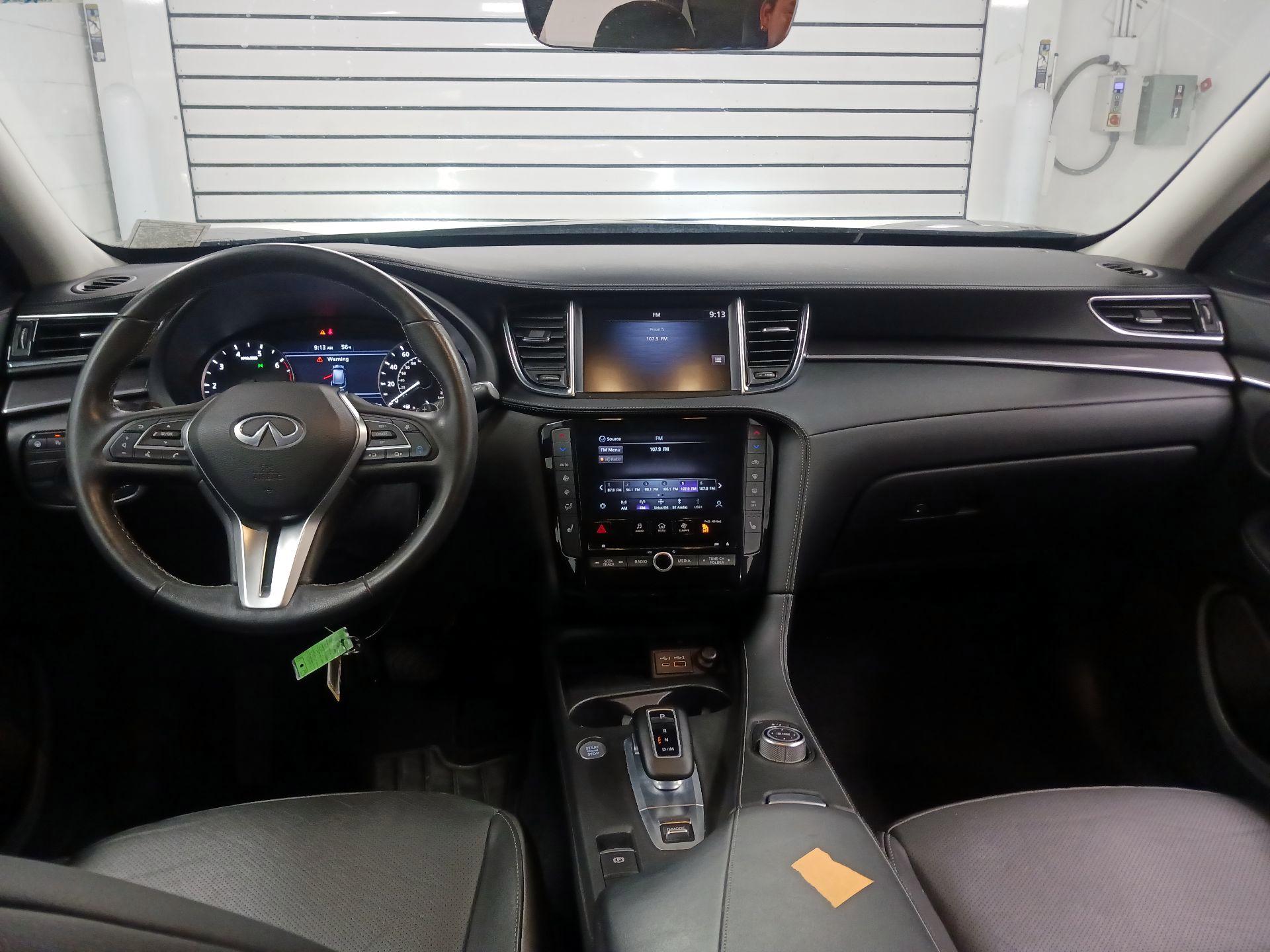 Thumbnail: 2023 INFINITI QX50 - 9