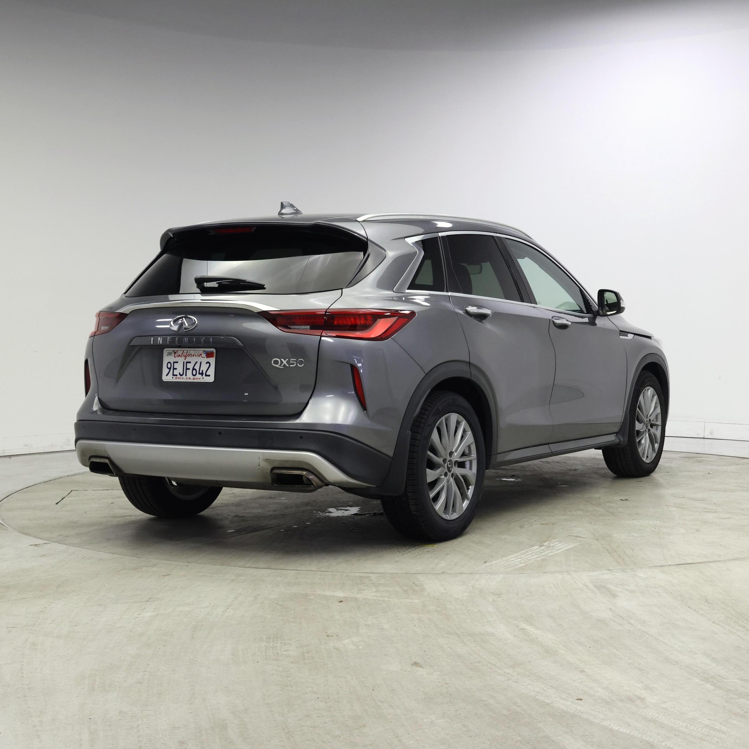 Thumbnail: 2023 INFINITI QX50 - 8