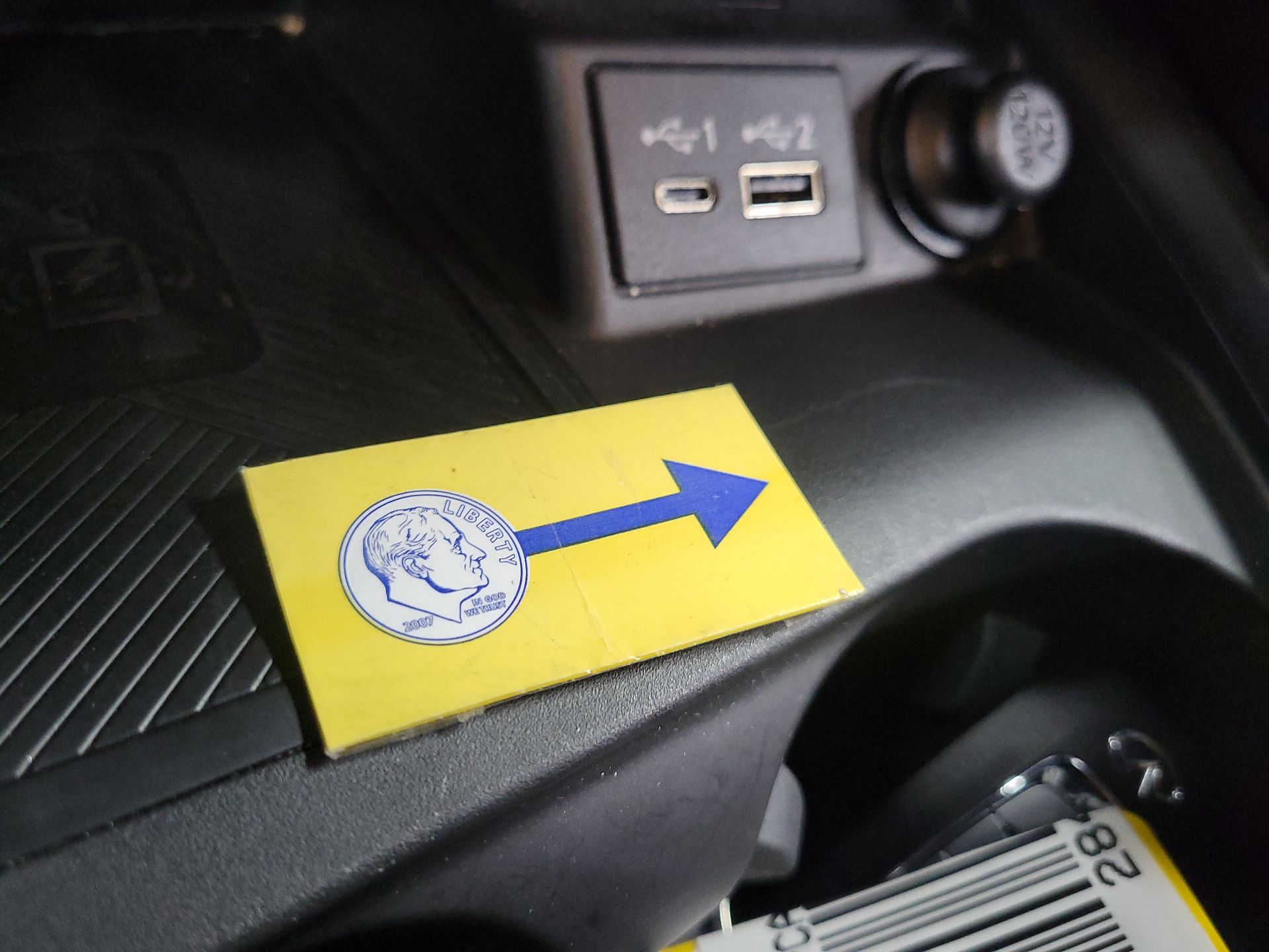 Thumbnail: 2023 INFINITI QX50 - 19