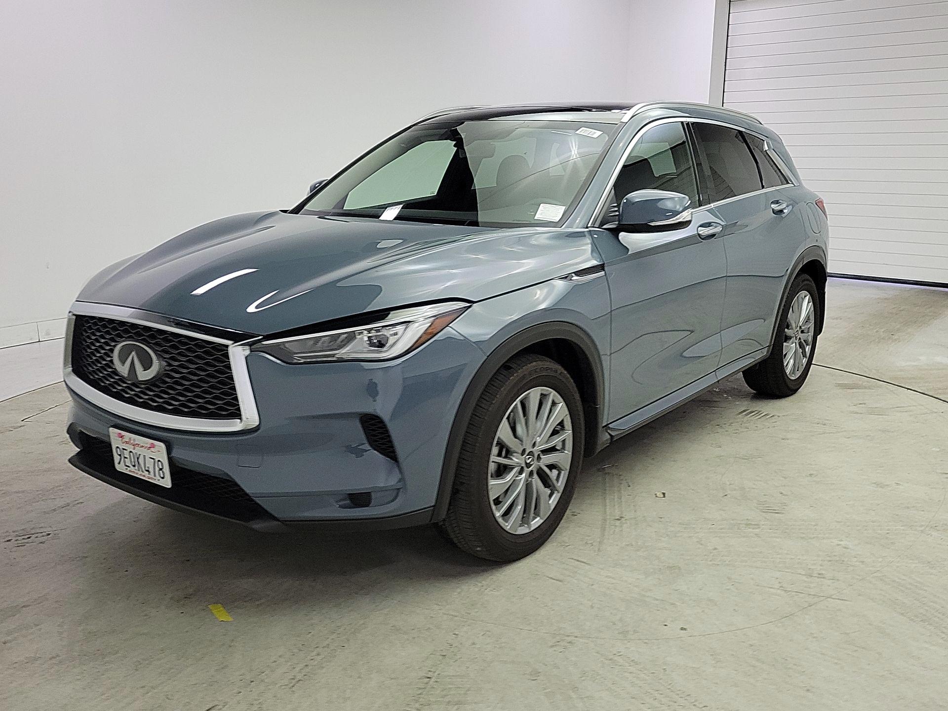 Thumbnail: 2023 INFINITI QX50 - 3